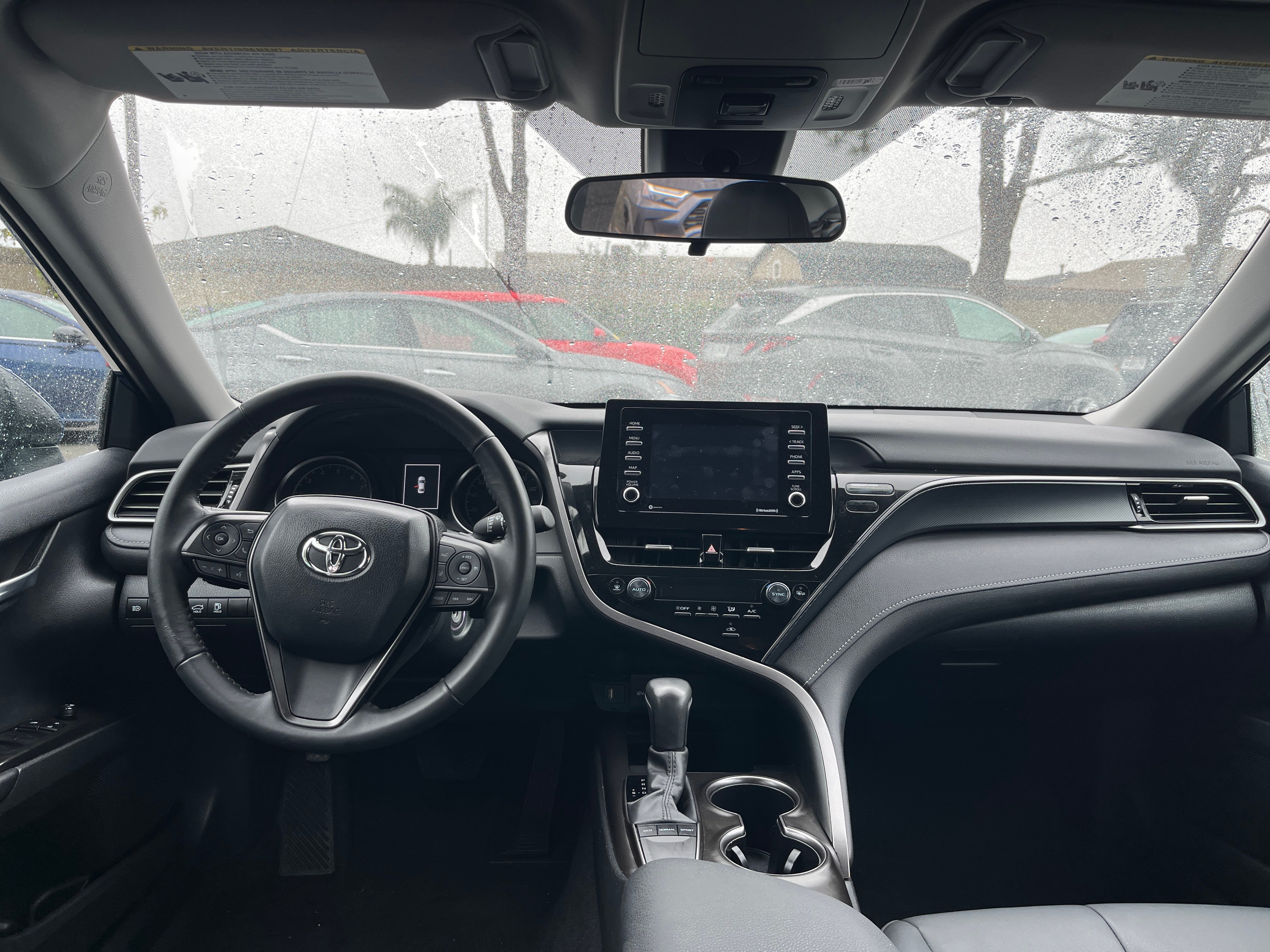 2024 Toyota Camry SE 3