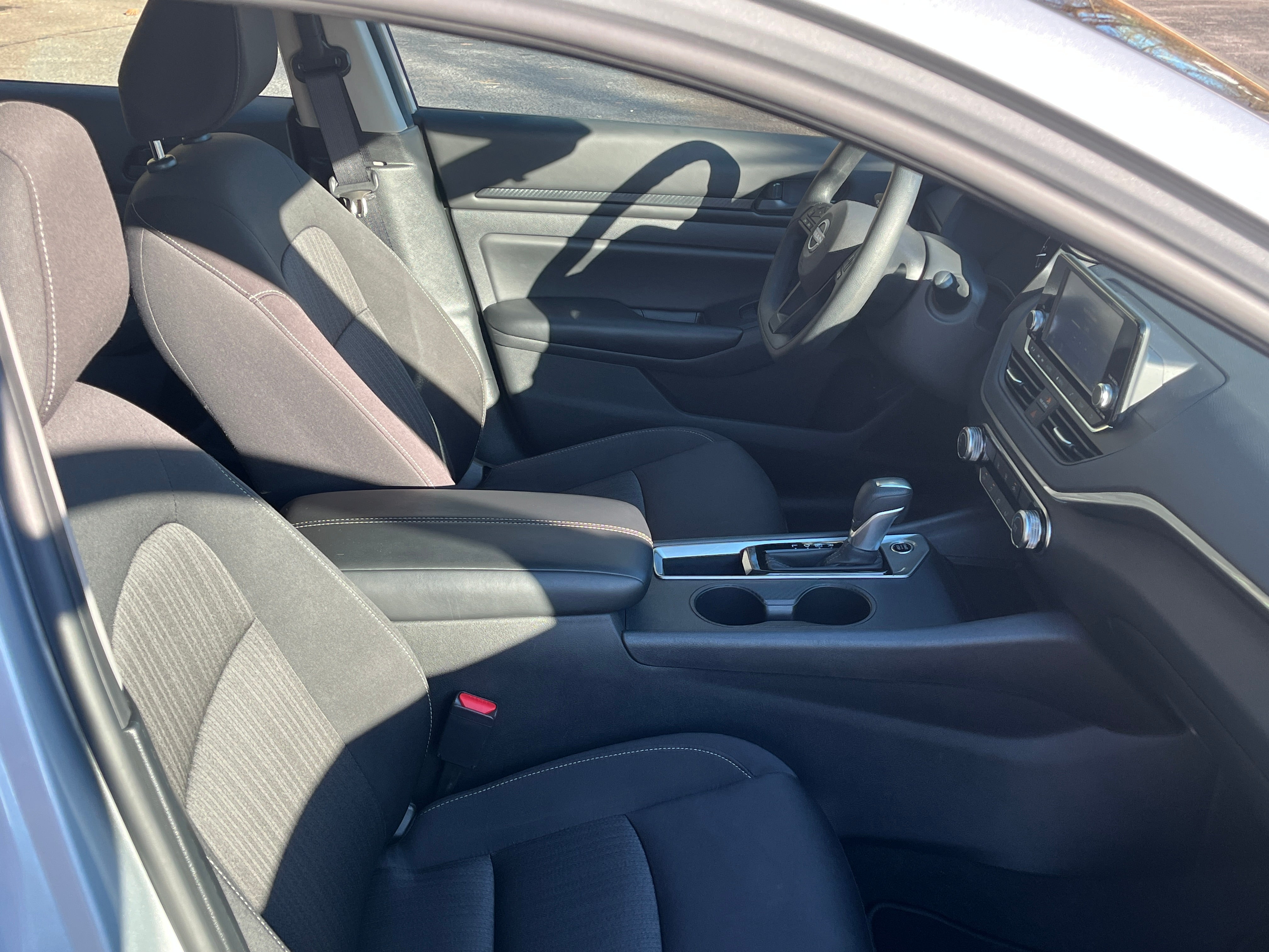 2024 Nissan Altima S 2