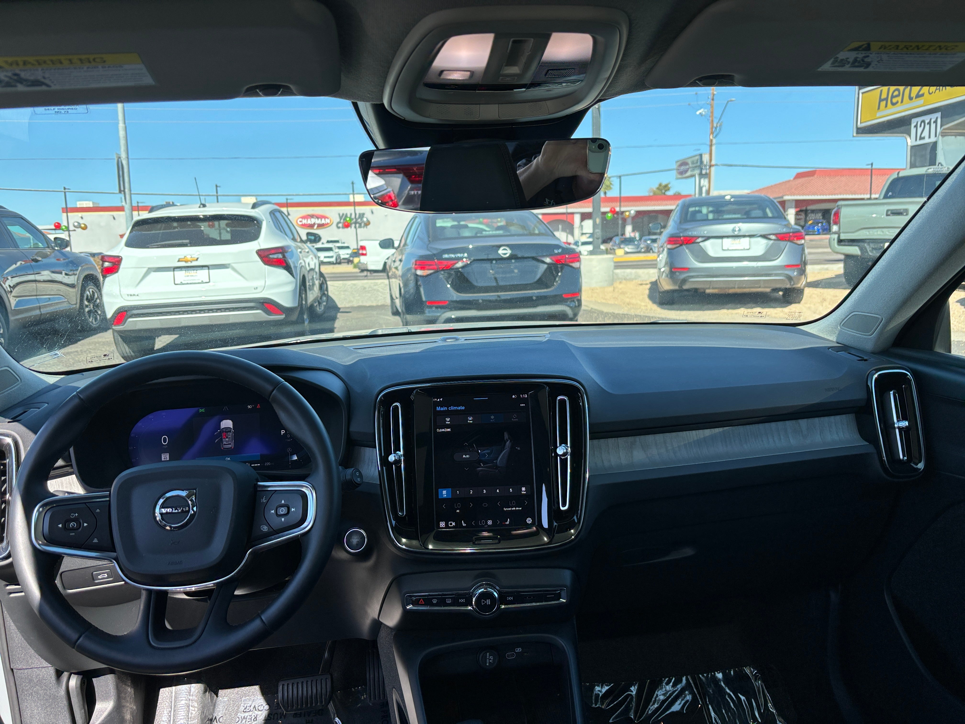 2024 Volvo XC40 B5 Core 3