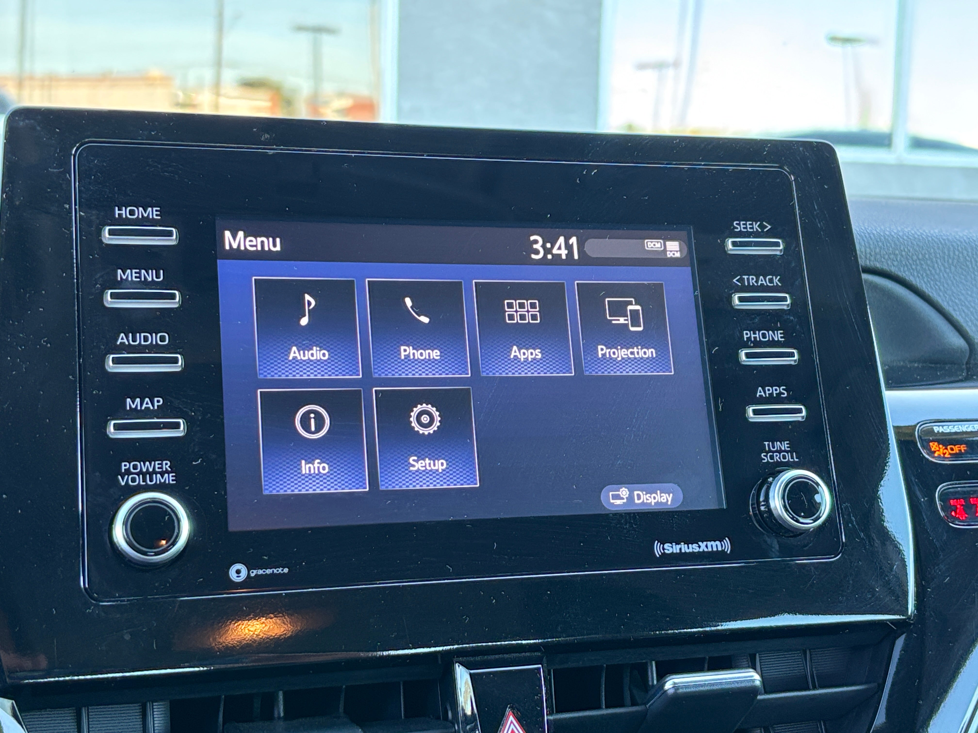 2024 Toyota Camry SE 4