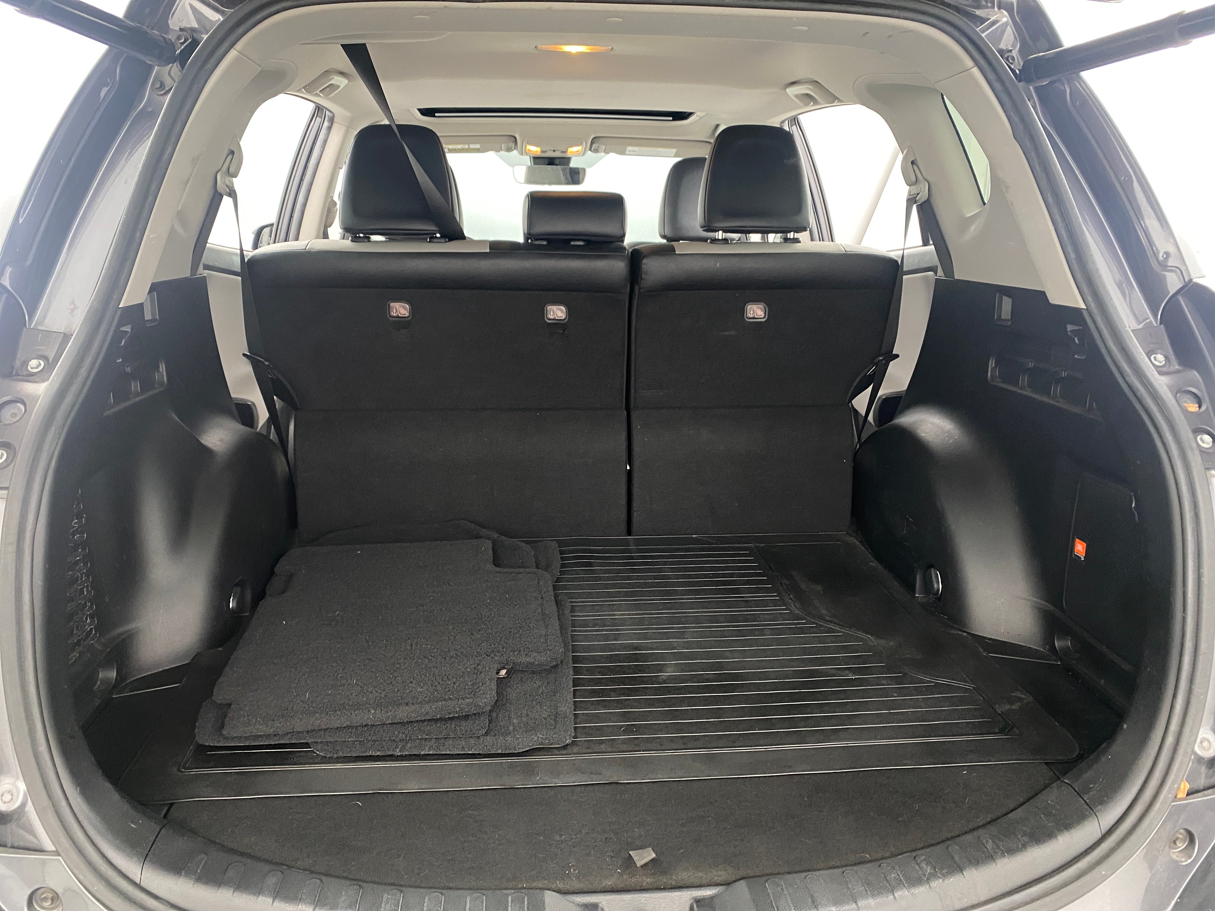 2016 Toyota RAV4 Limited 6