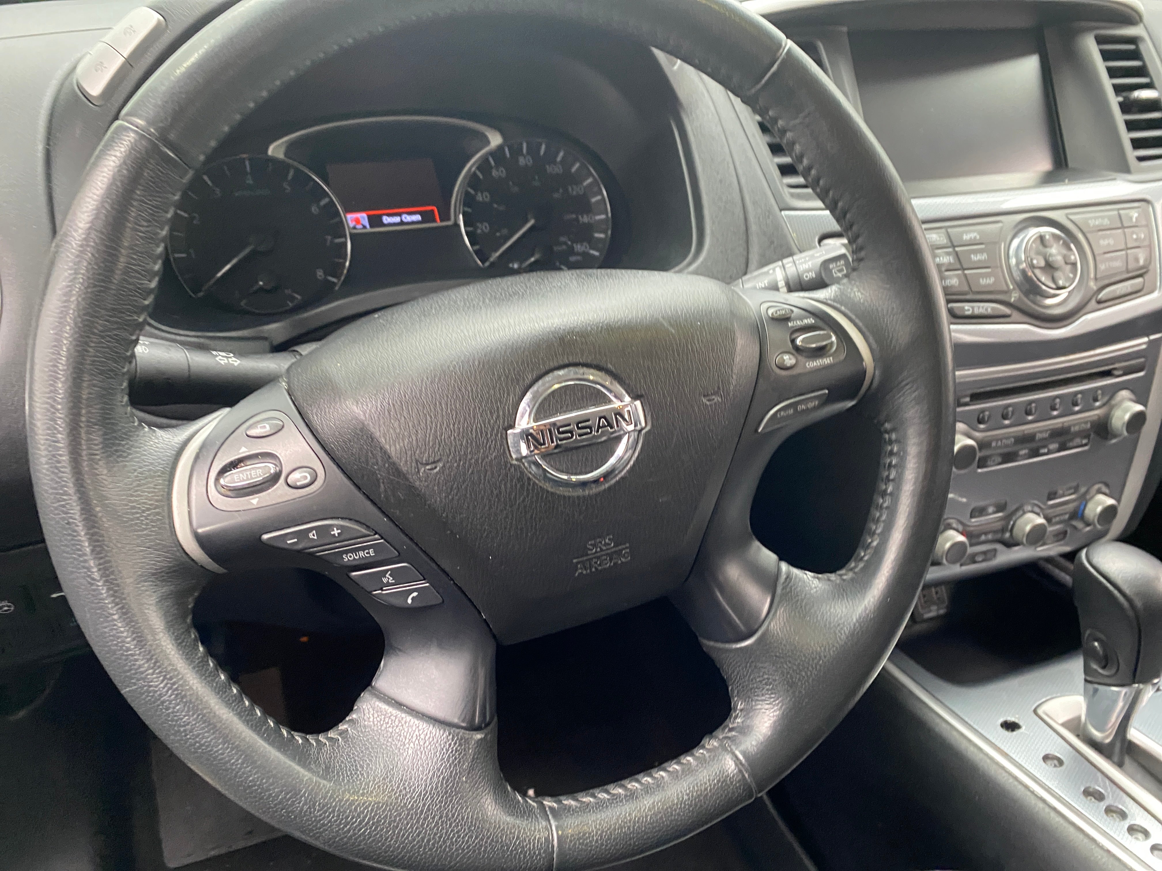 2018 Nissan Pathfinder SL 4