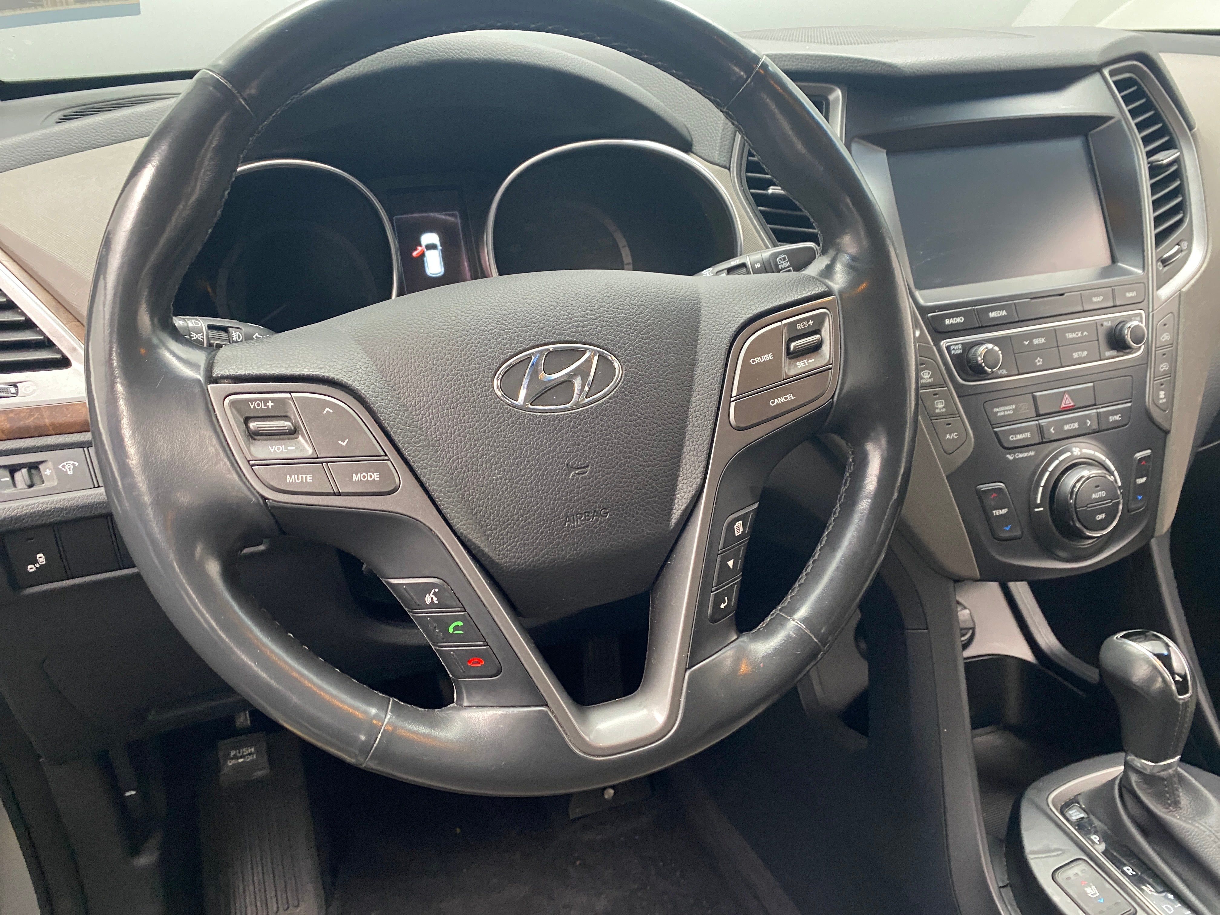 2019 Hyundai Santa Fe XL Limited 4