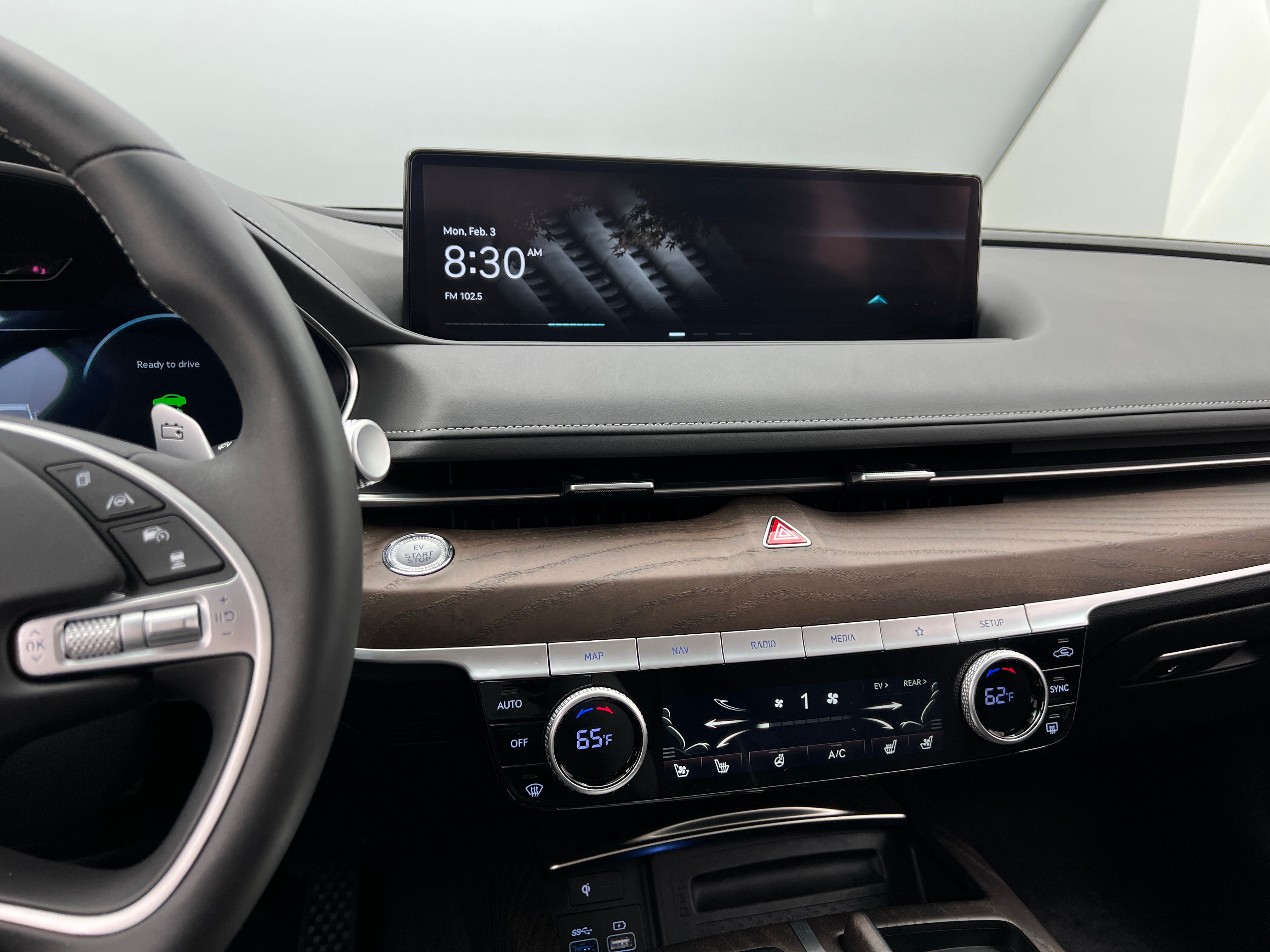 2024 Genesis G80 Electrified 3