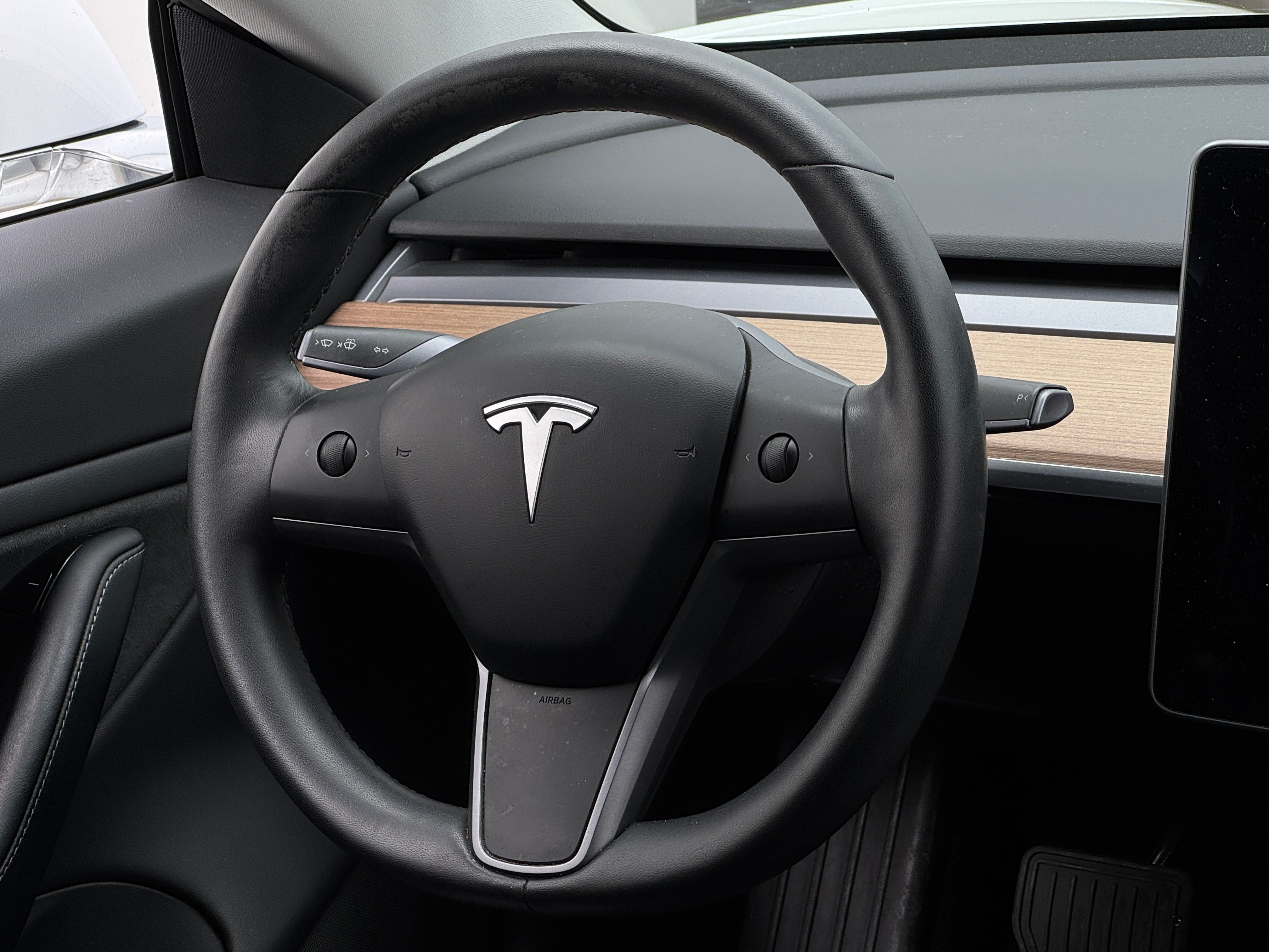 2019 Tesla Model 3 Long Range 3