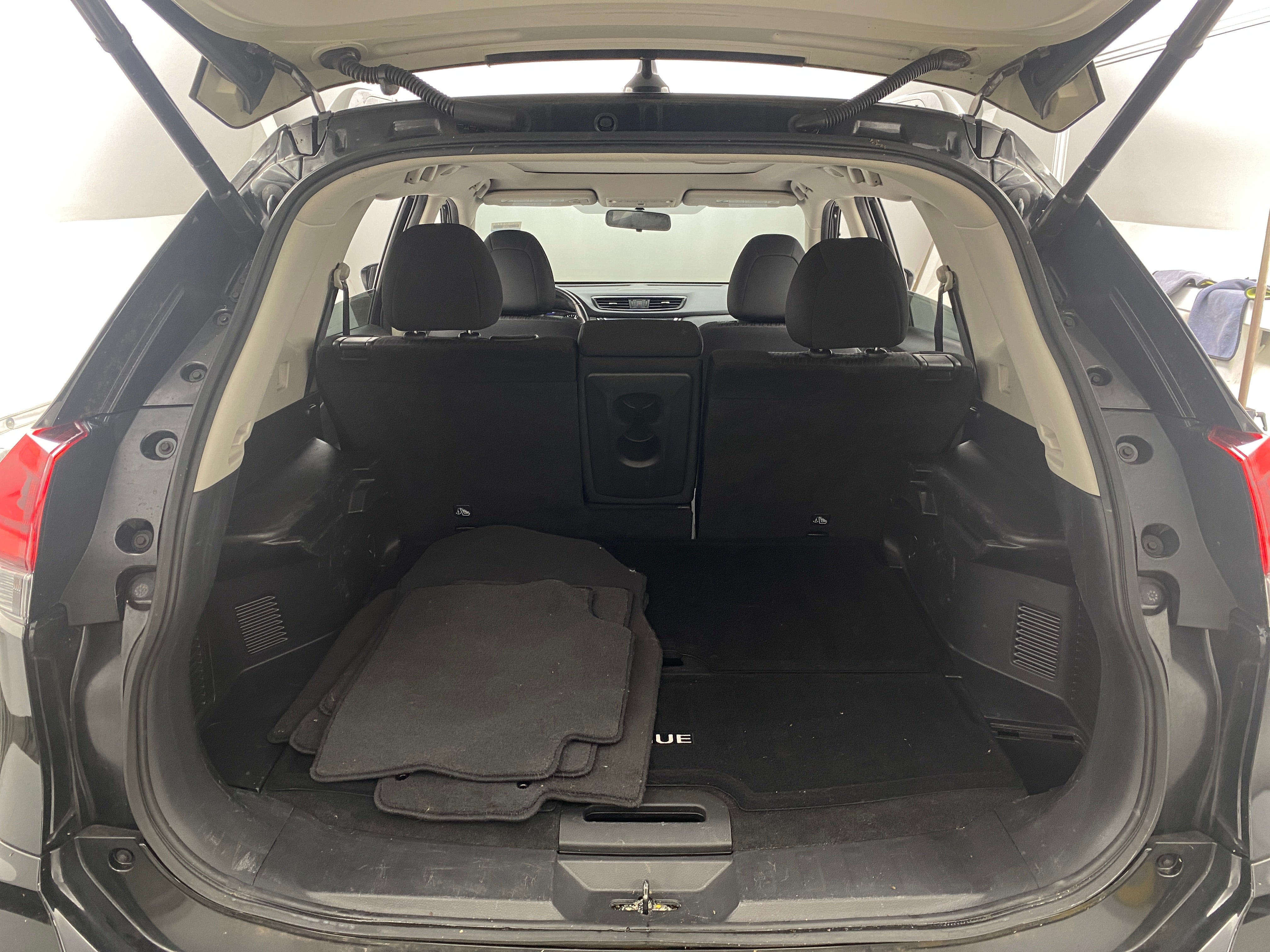 2018 Nissan Rogue SV 7