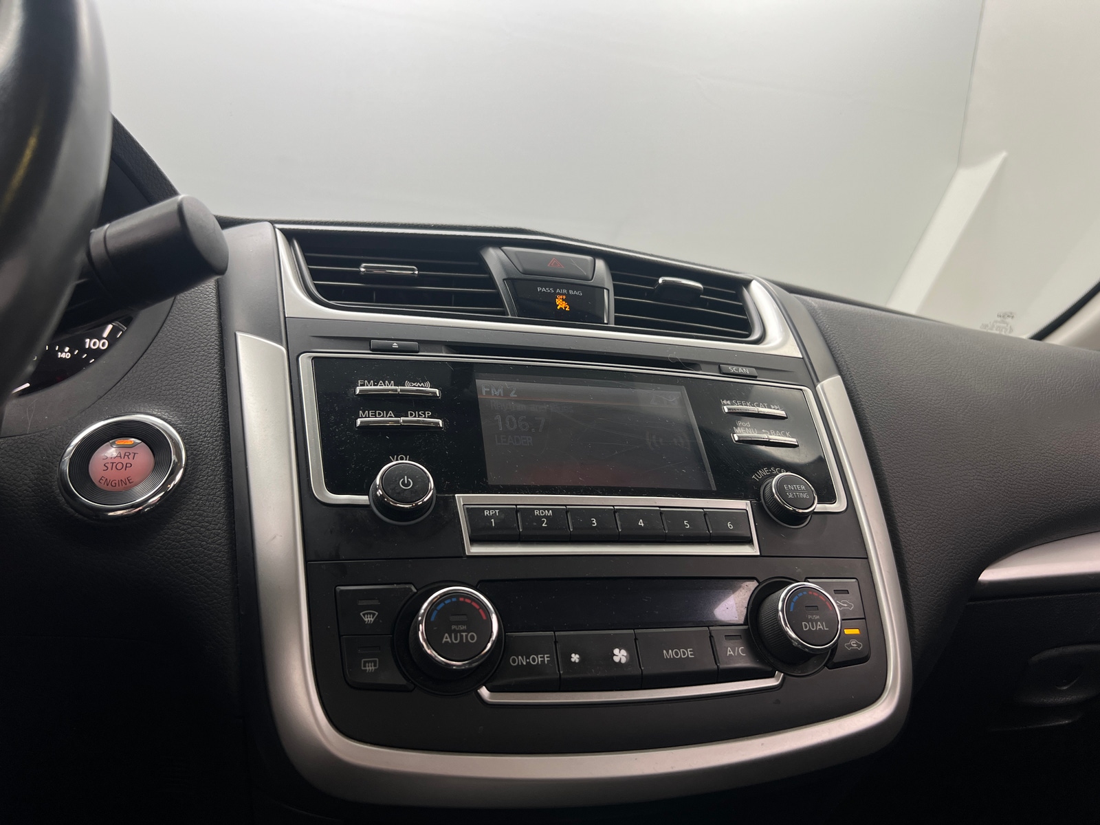 Thumbnail: 2017 Nissan Altima - 4