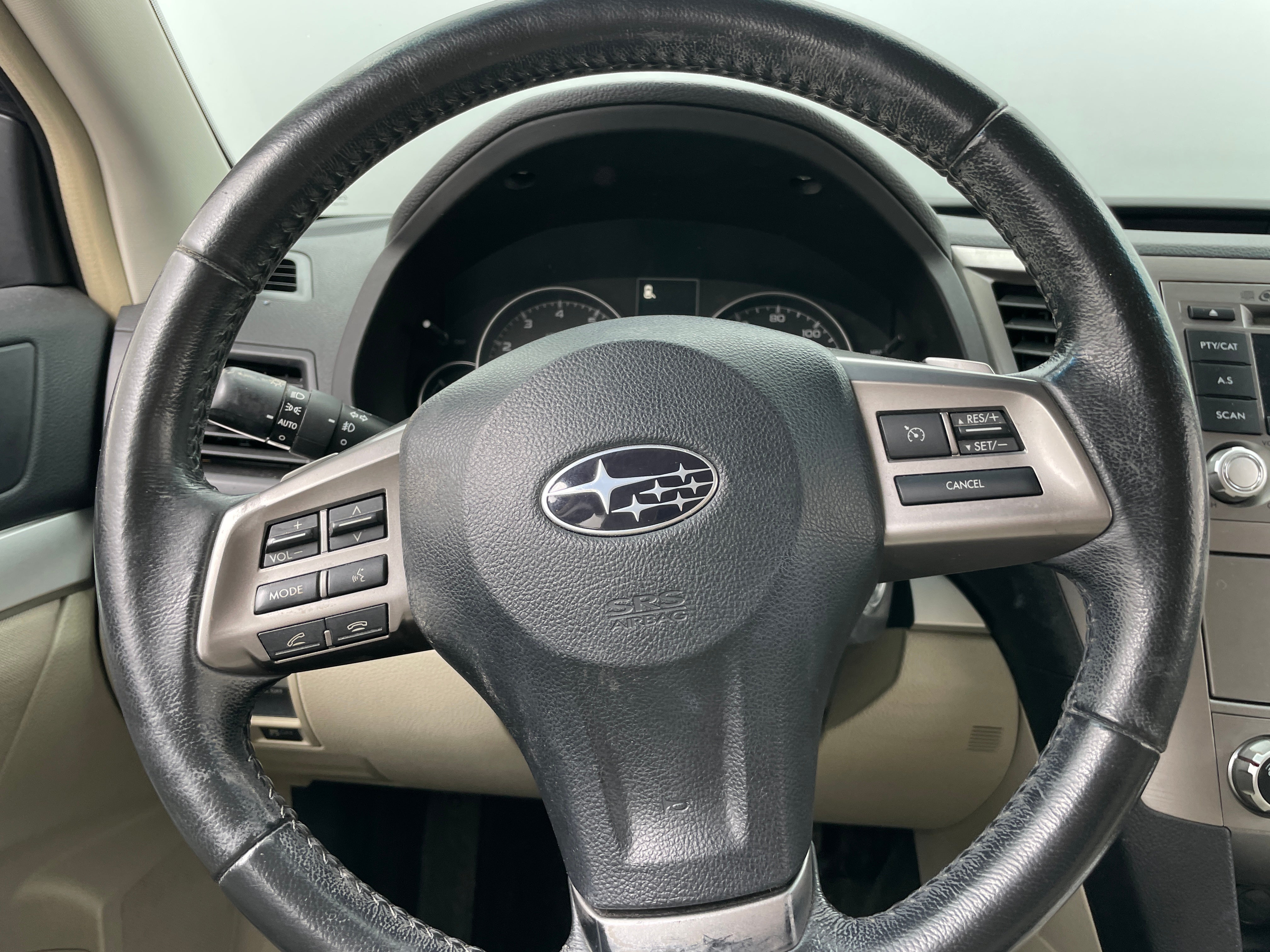 2013 Subaru Outback Premium 5