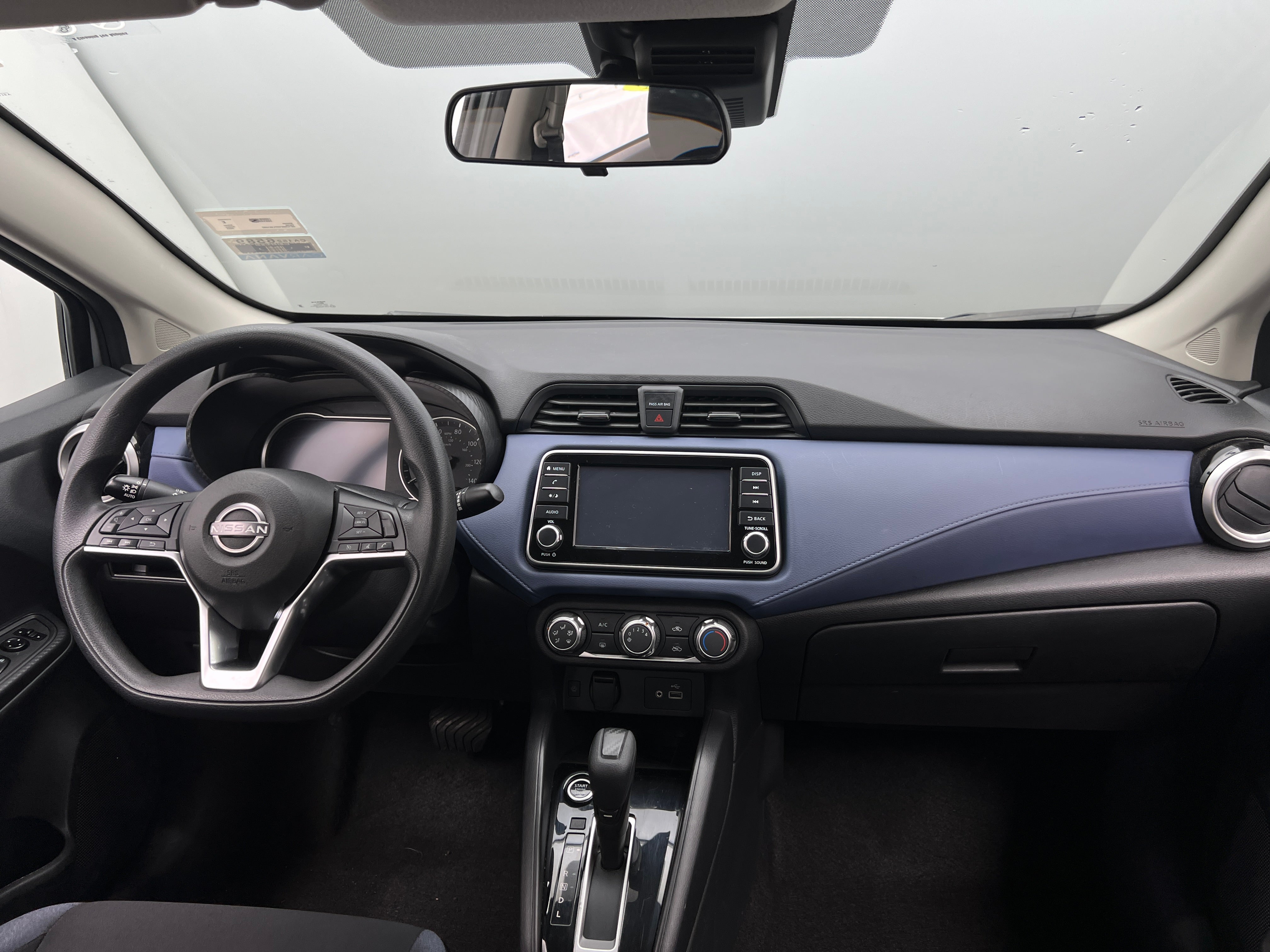 2023 Nissan Versa SV 3