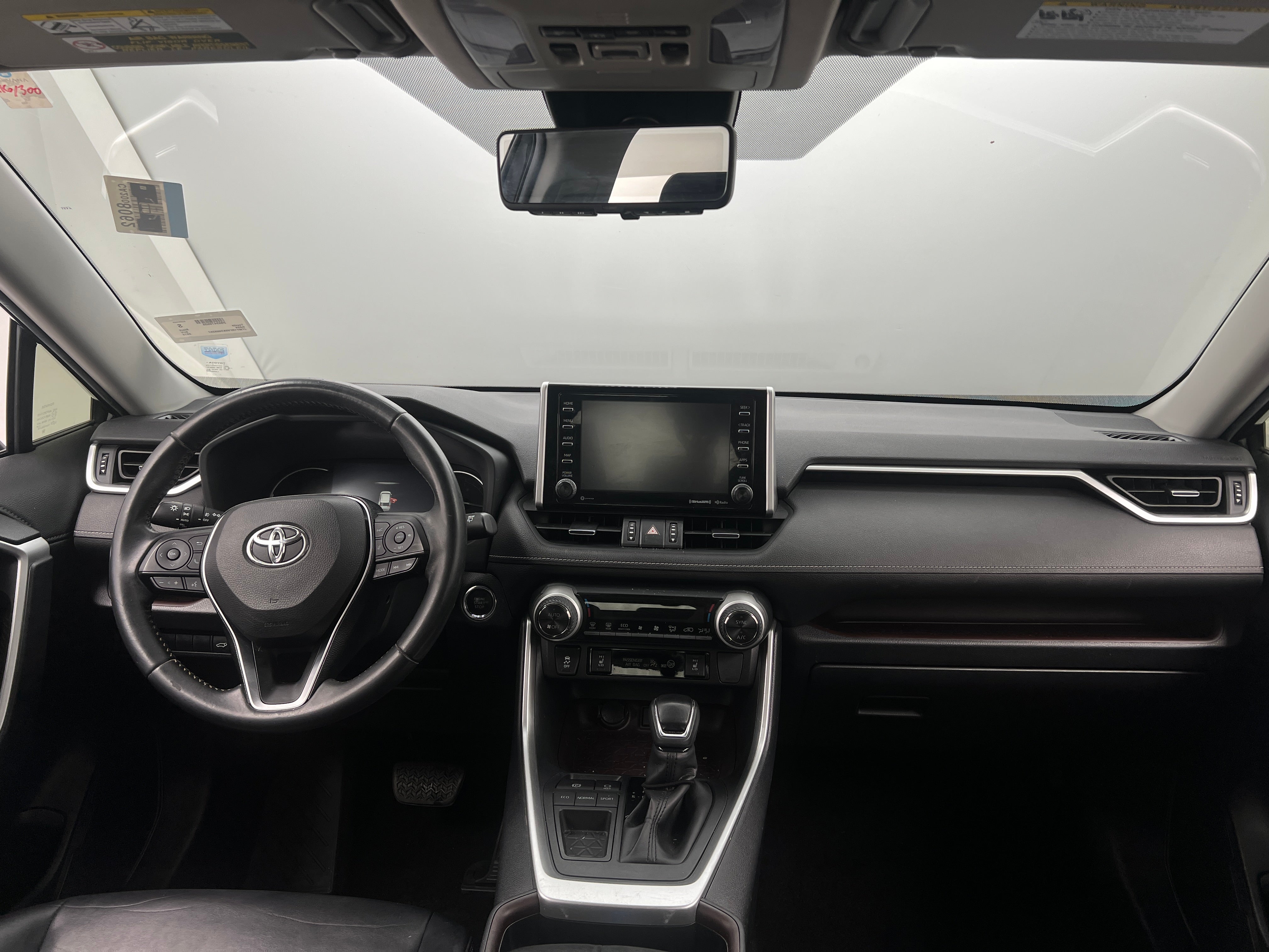 2019 Toyota RAV4 Limited 3