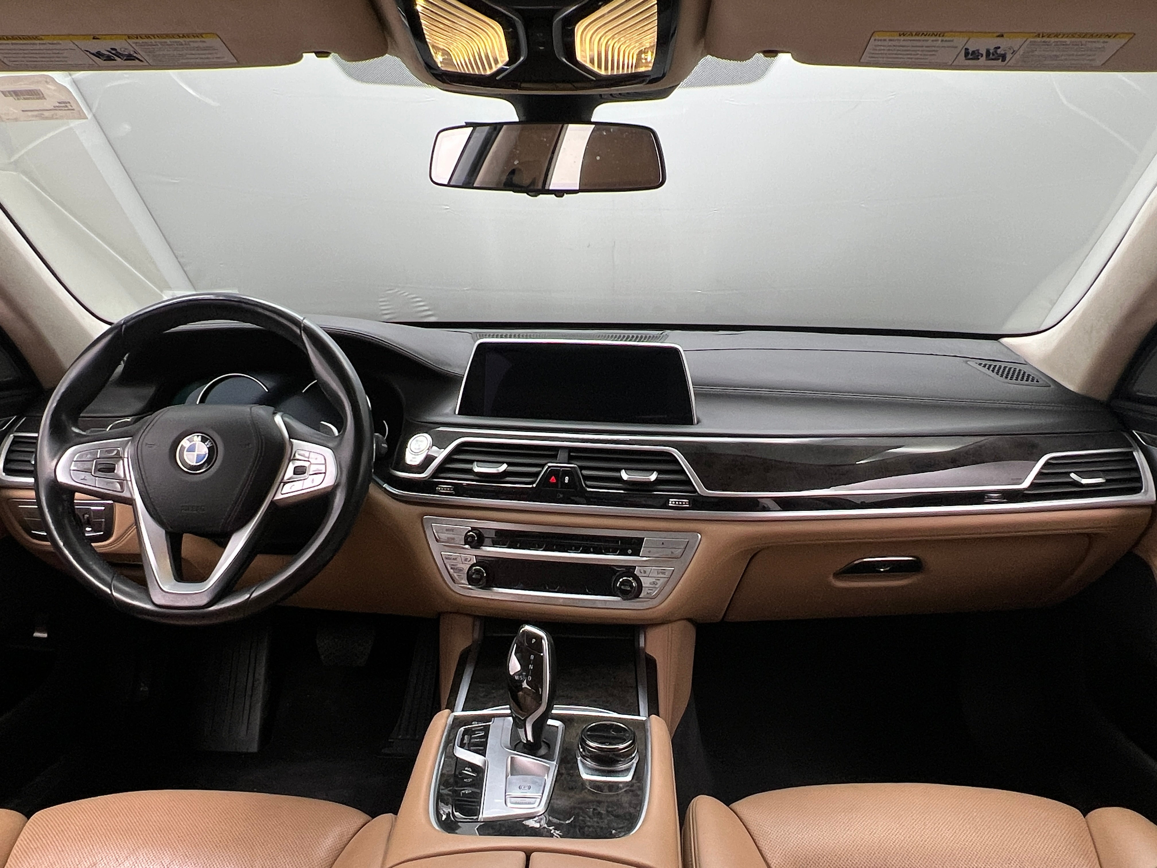 2016 BMW 7 Series 750i xDrive 2