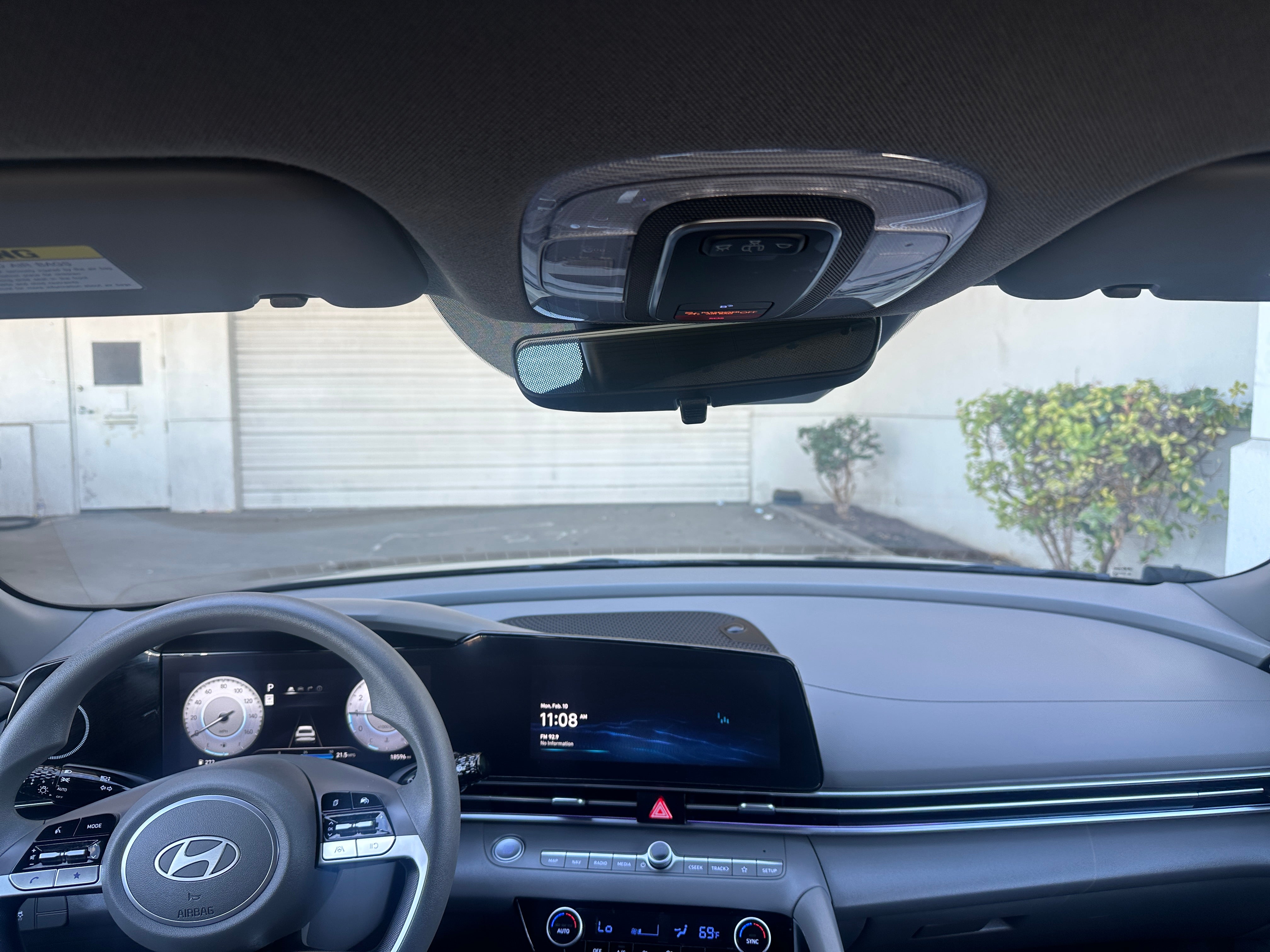 2024 Hyundai Elantra SEL 3