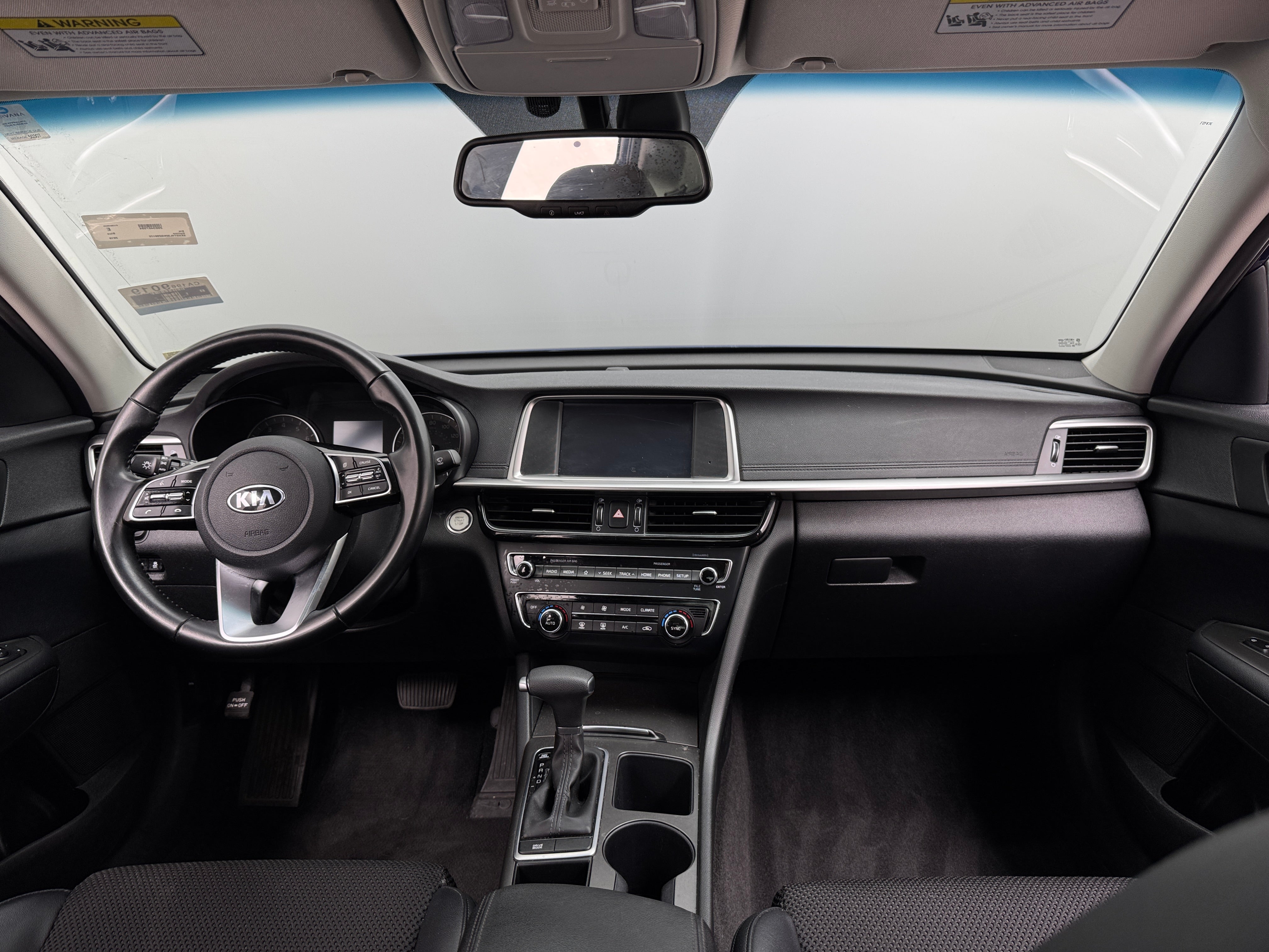 2019 Kia Optima S 3