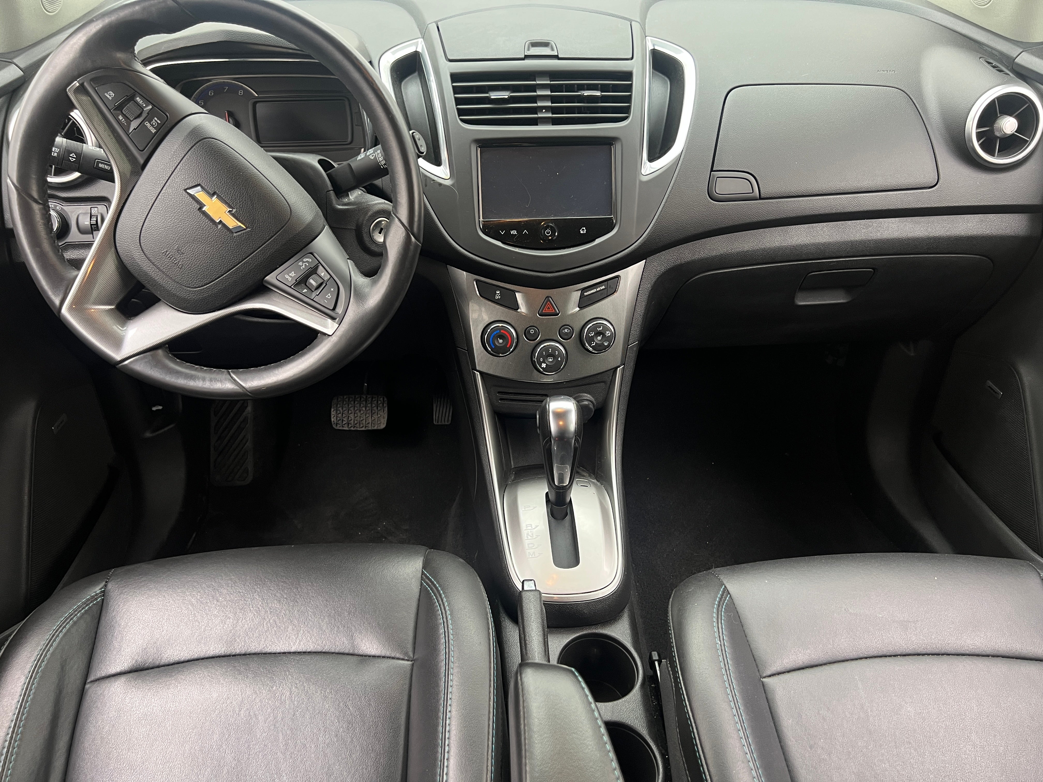 Thumbnail: 2016 Chevrolet Trax - 3