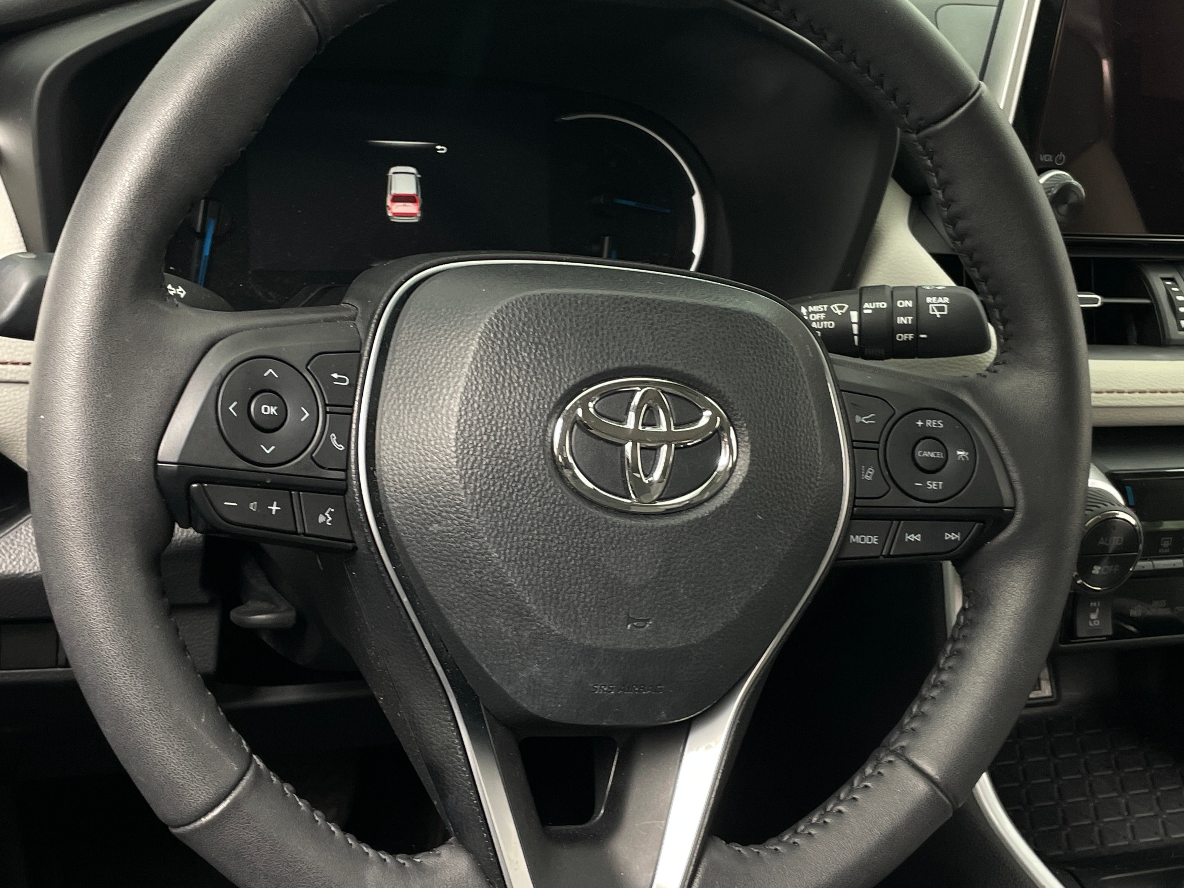 2024 Toyota RAV4 XLE Premium 4