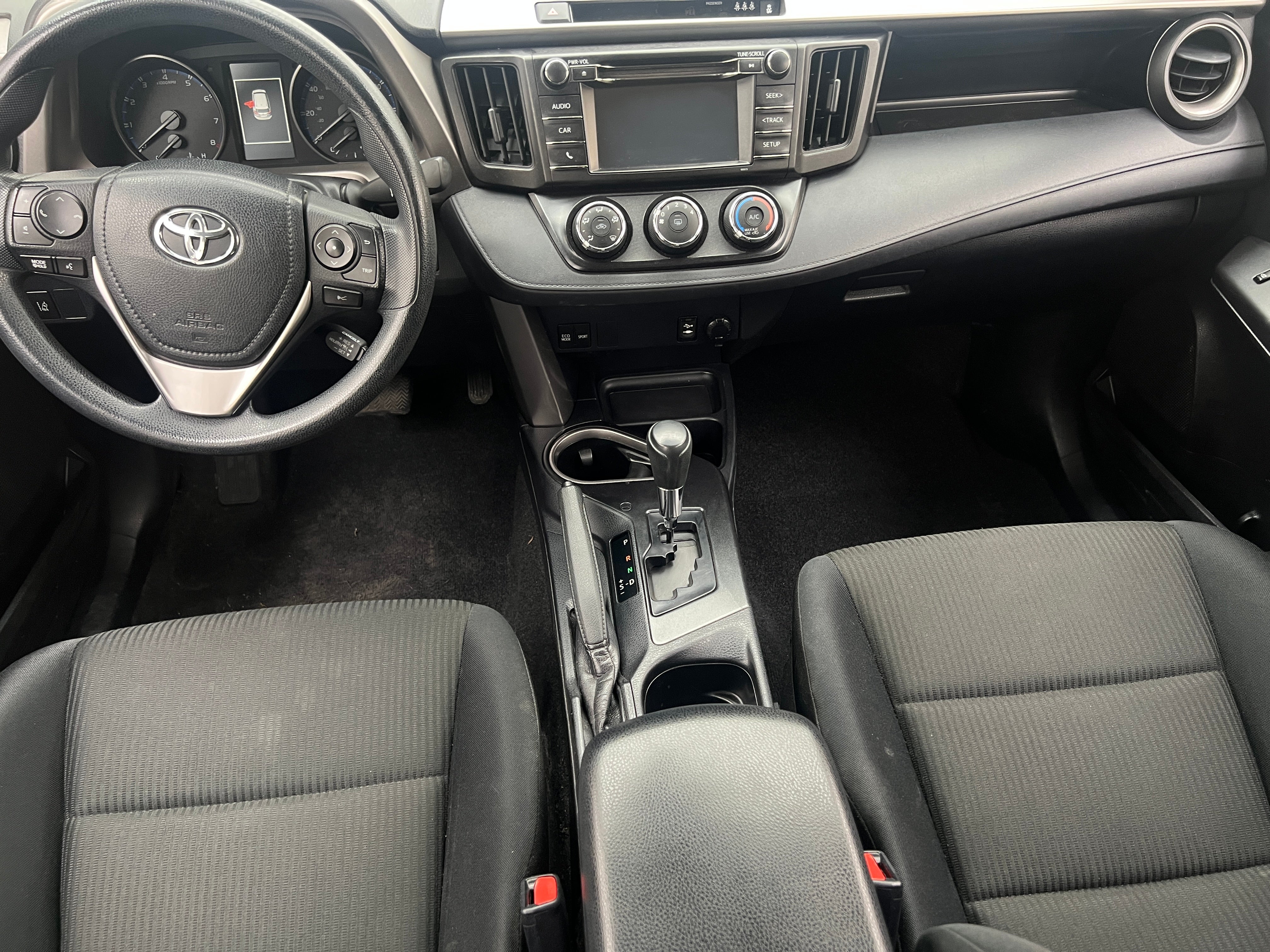 2017 Toyota RAV4 LE 3