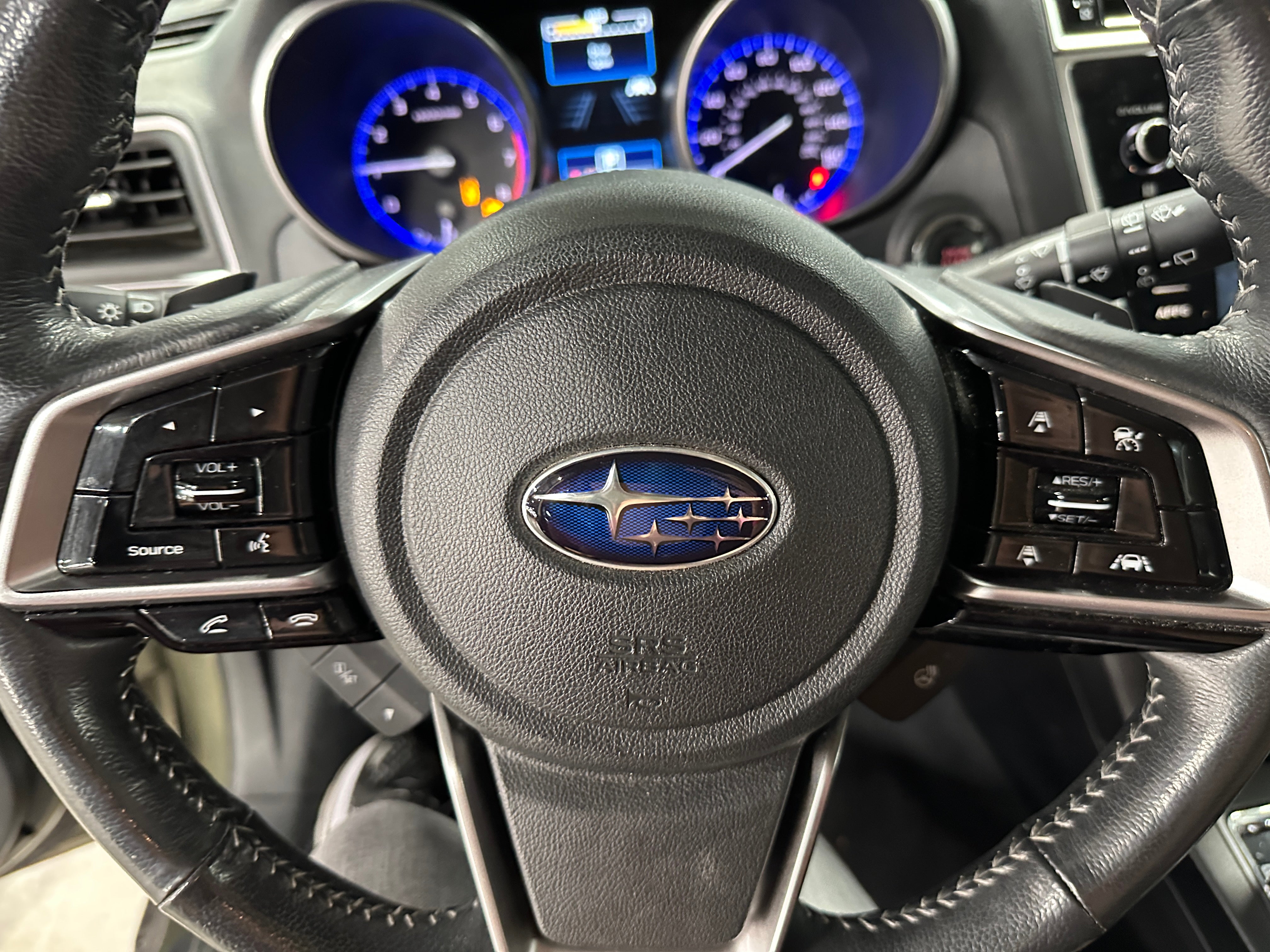 2018 Subaru Outback 3.6R Touring 4