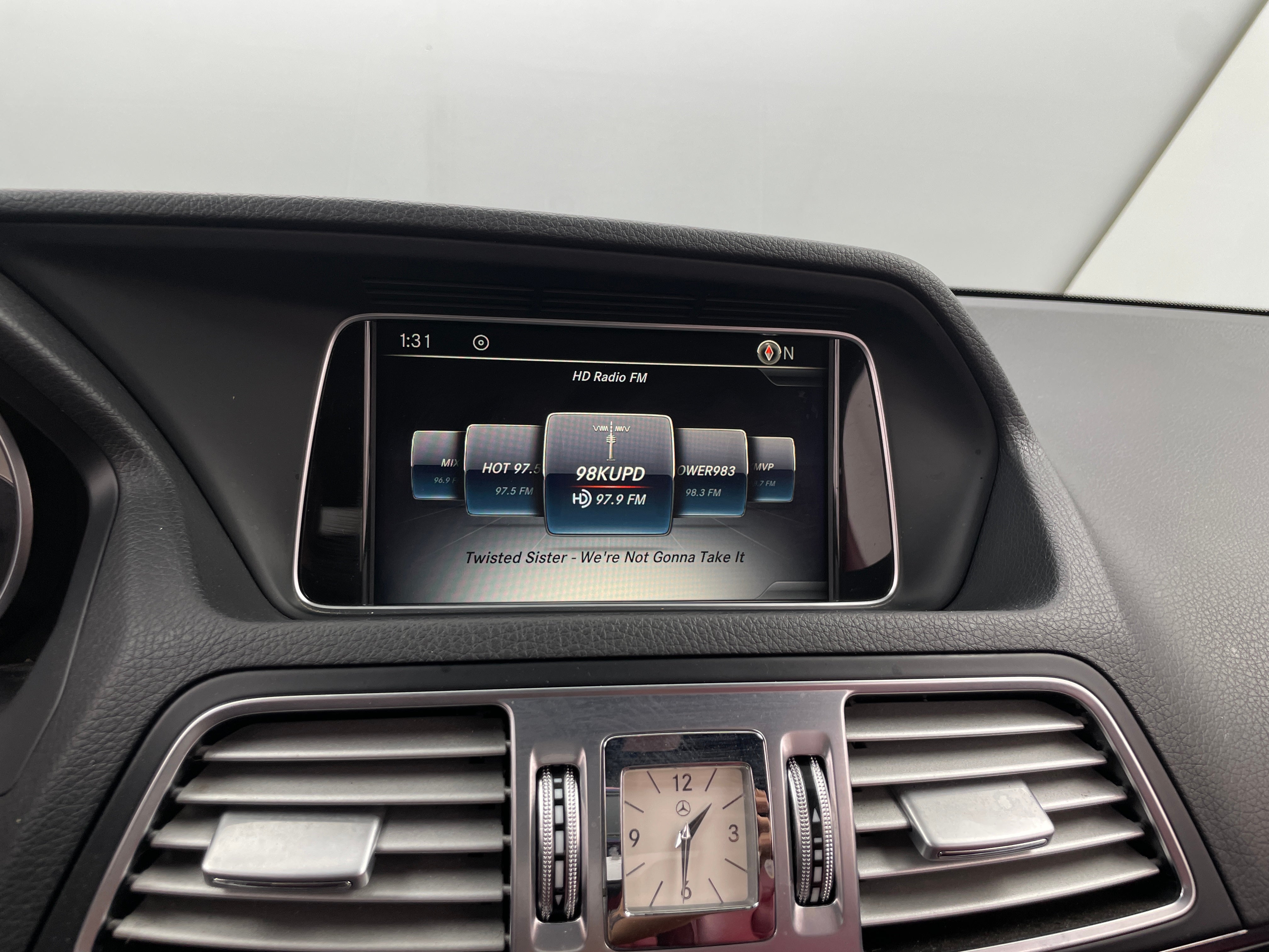 2017 Mercedes-Benz E-Class E 400 2