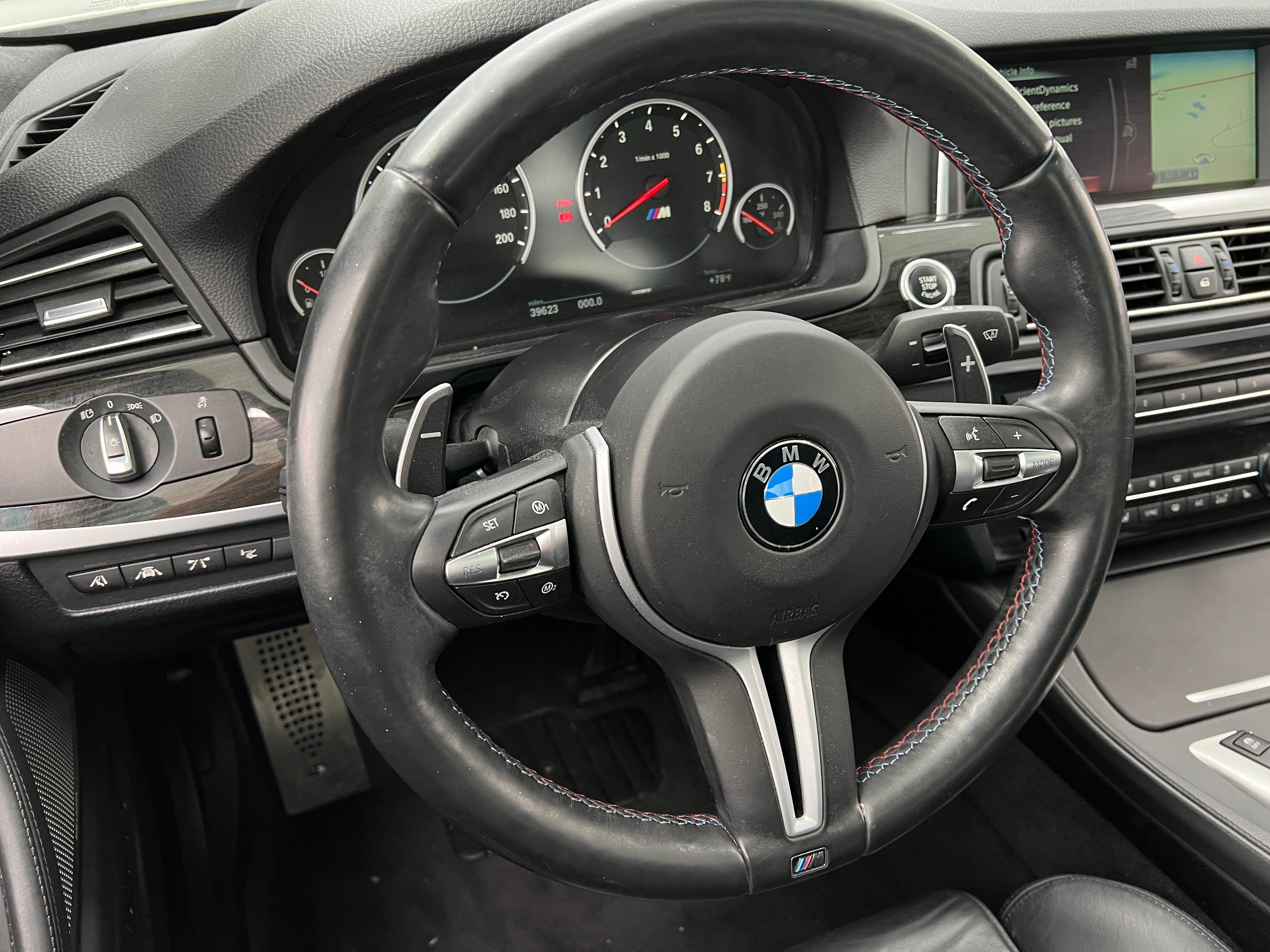 2014 BMW M5 Base 5