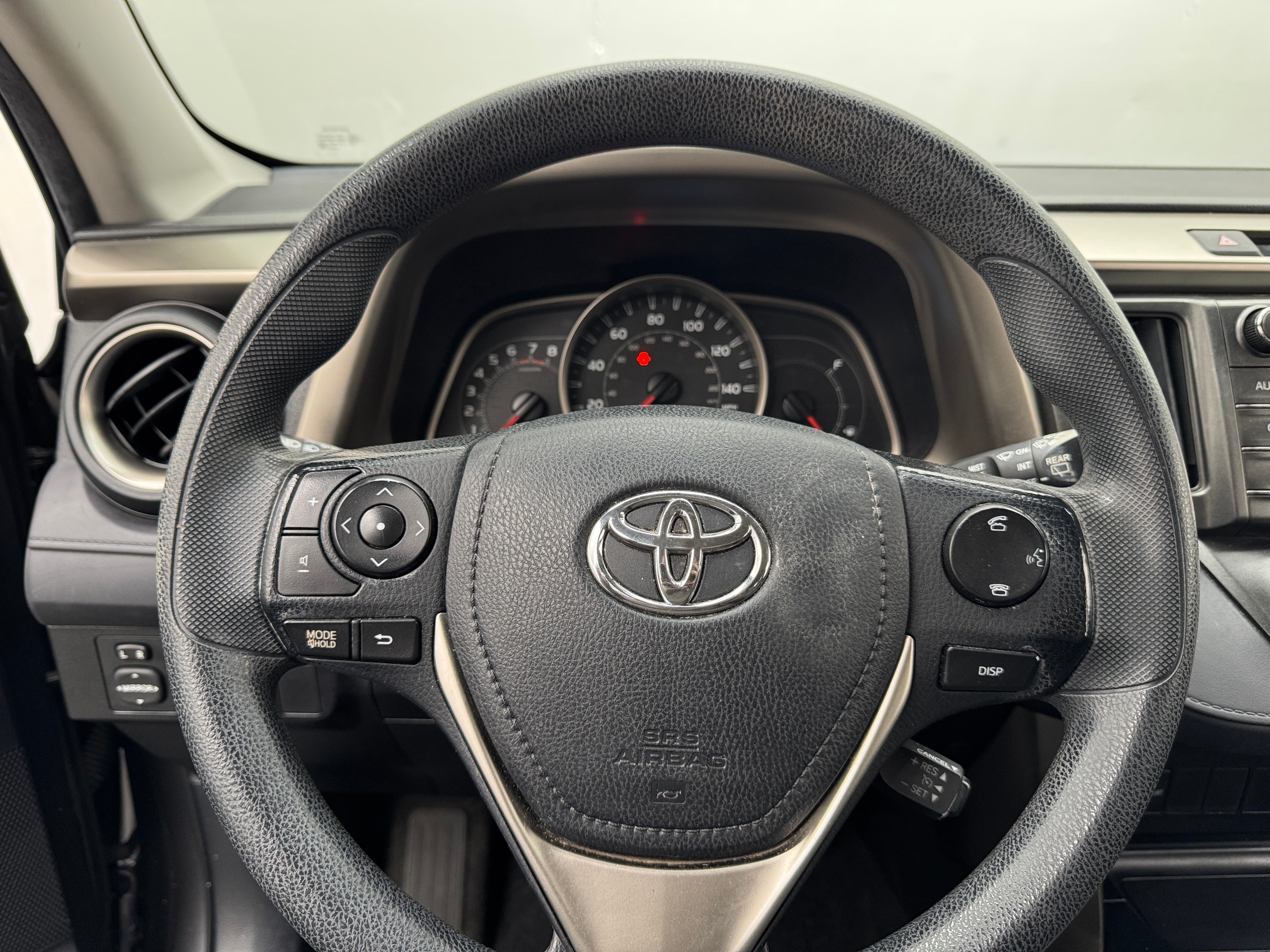 2014 Toyota RAV4 LE 5