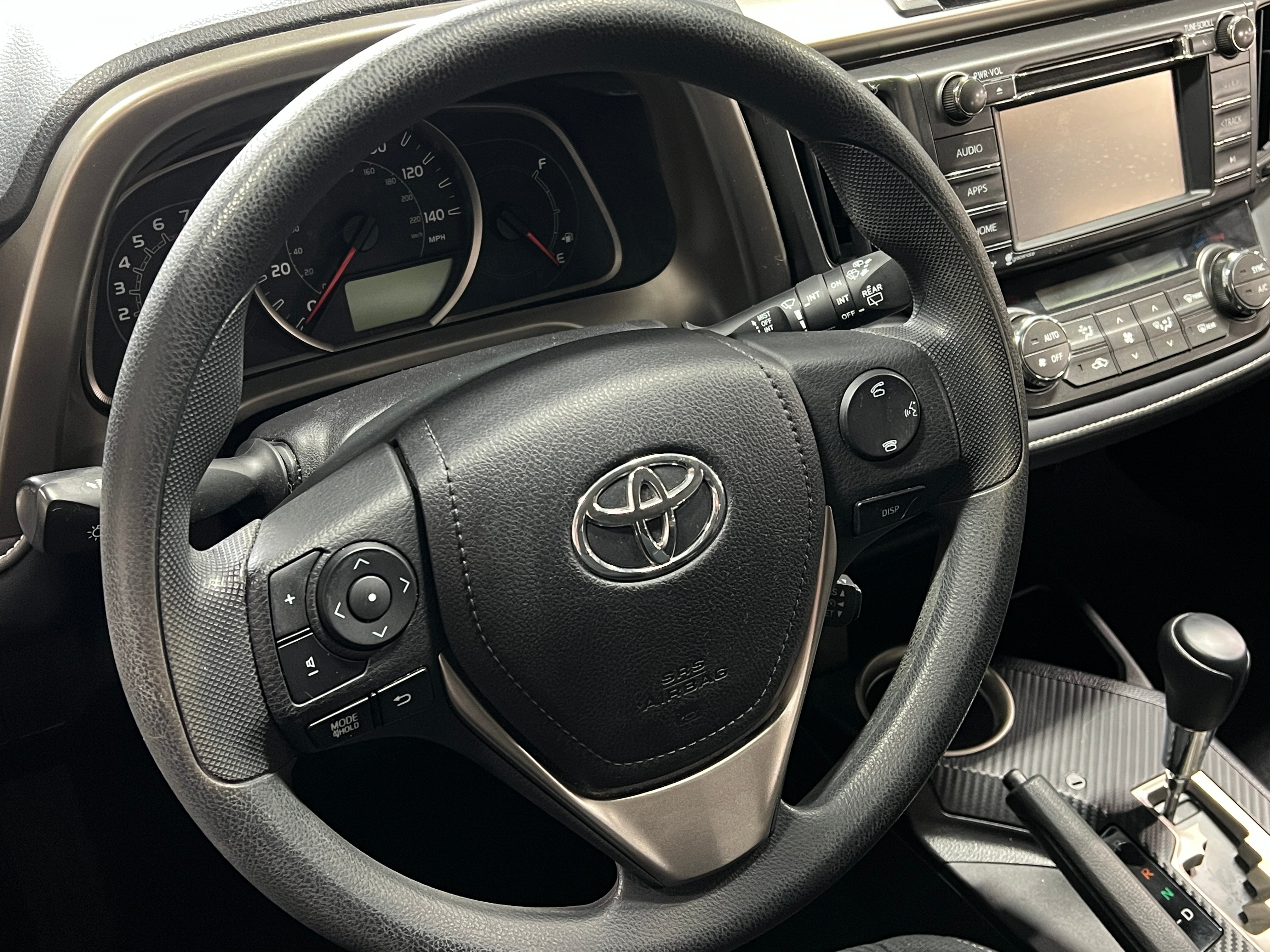 2015 Toyota RAV4 XLE 5