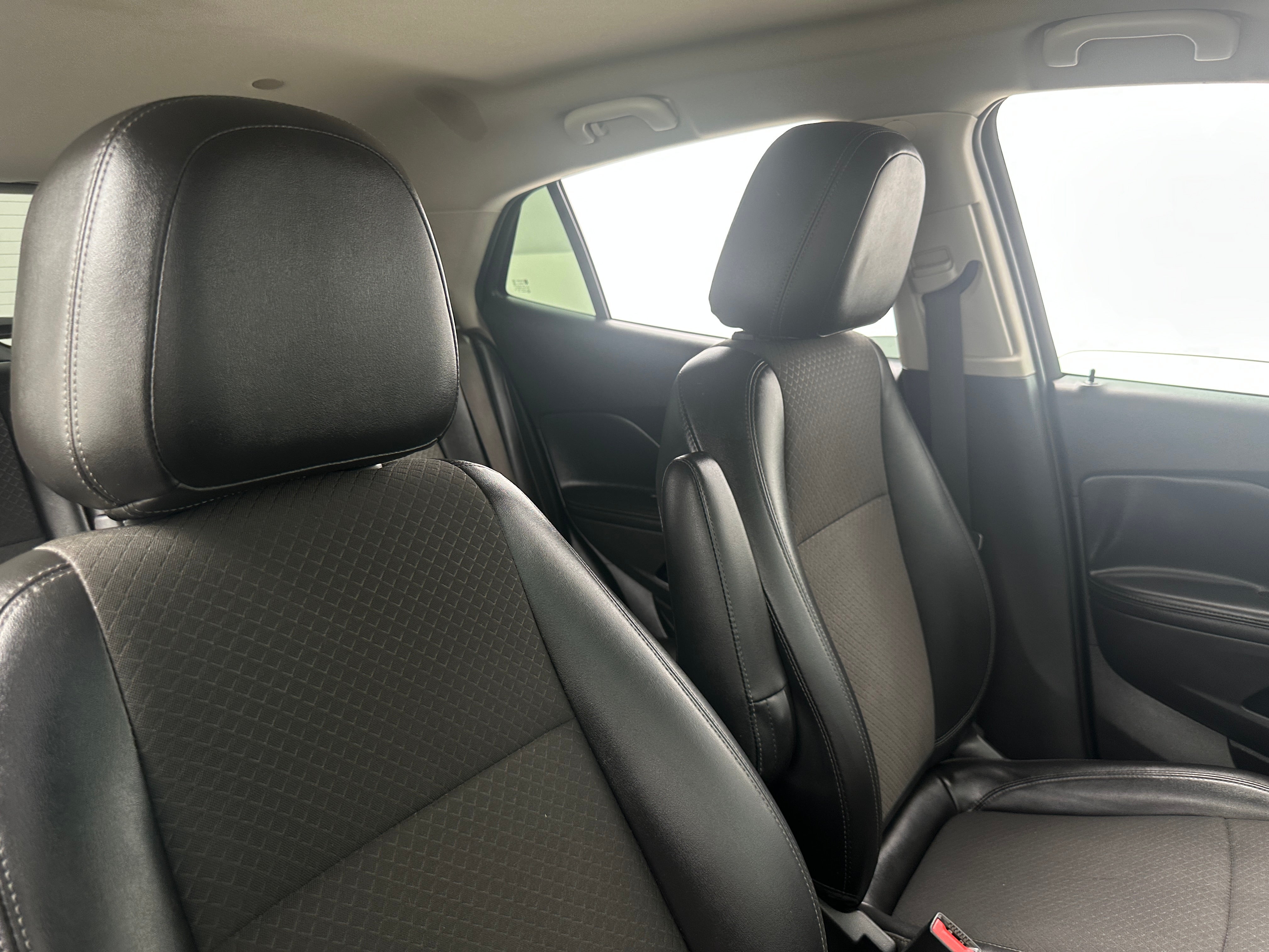 2019 Buick Encore Sport Touring 2