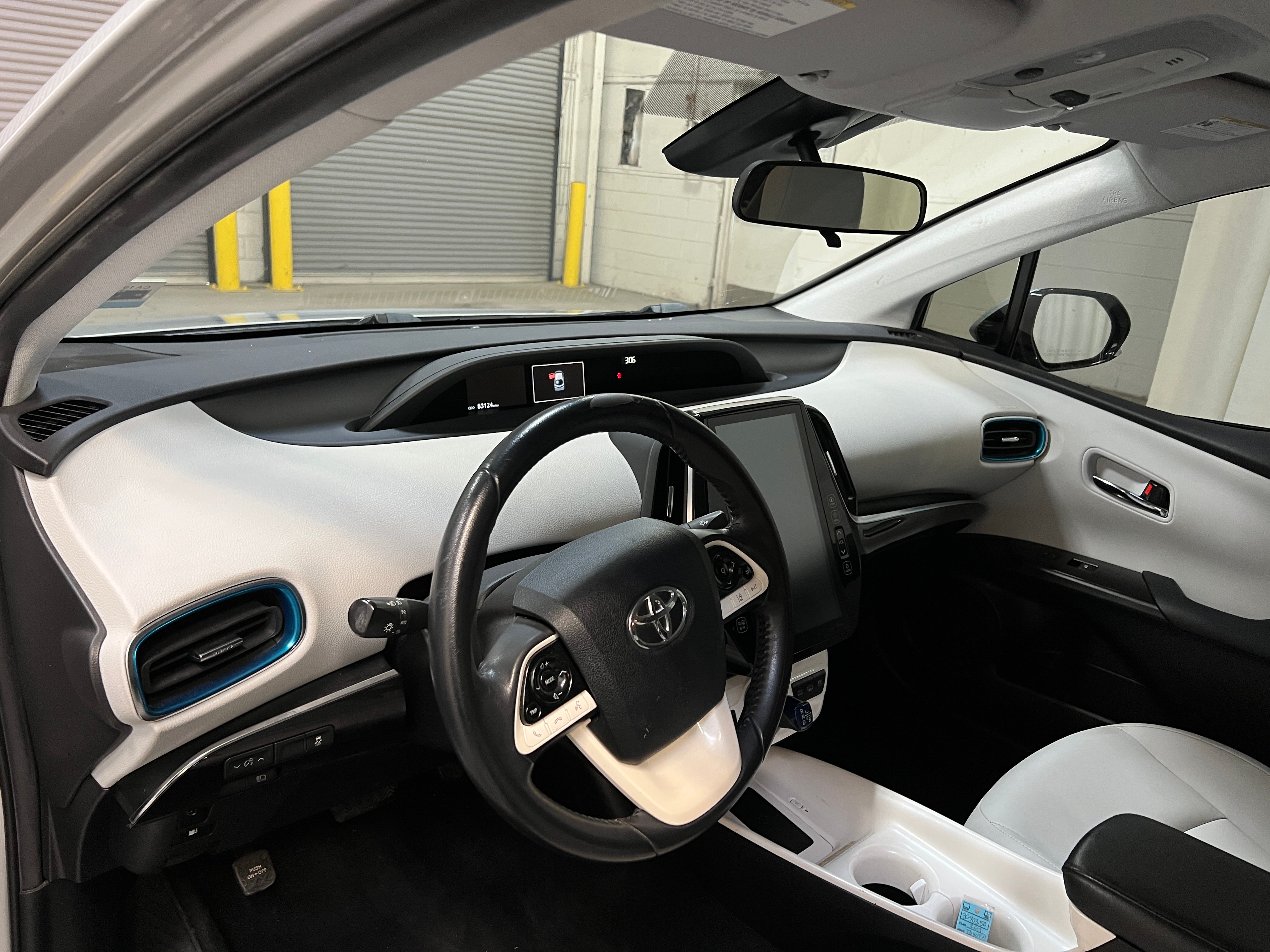 2017 Toyota Prius Prime Premium 3