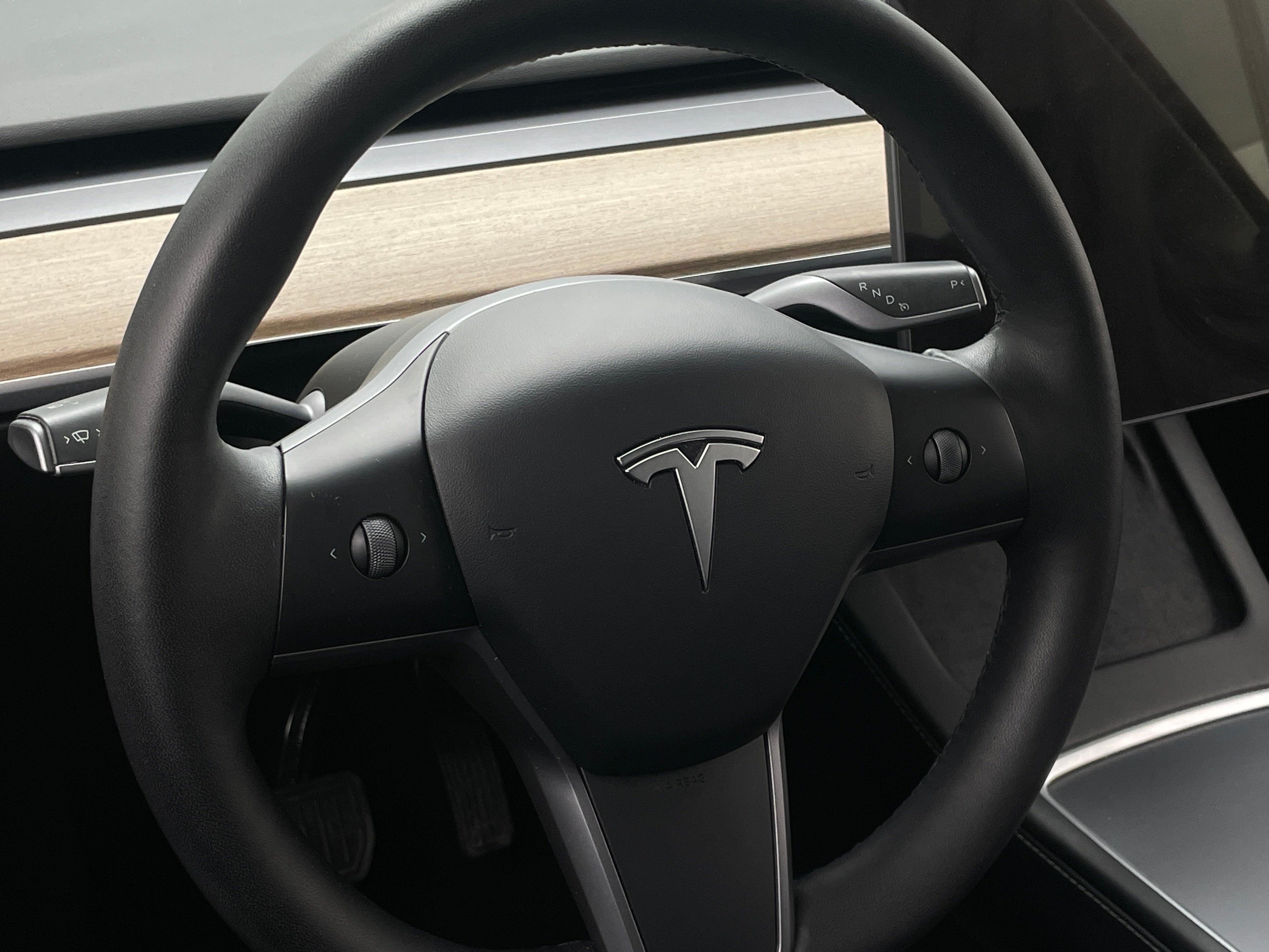 2022 Tesla Model Y Long Range 4