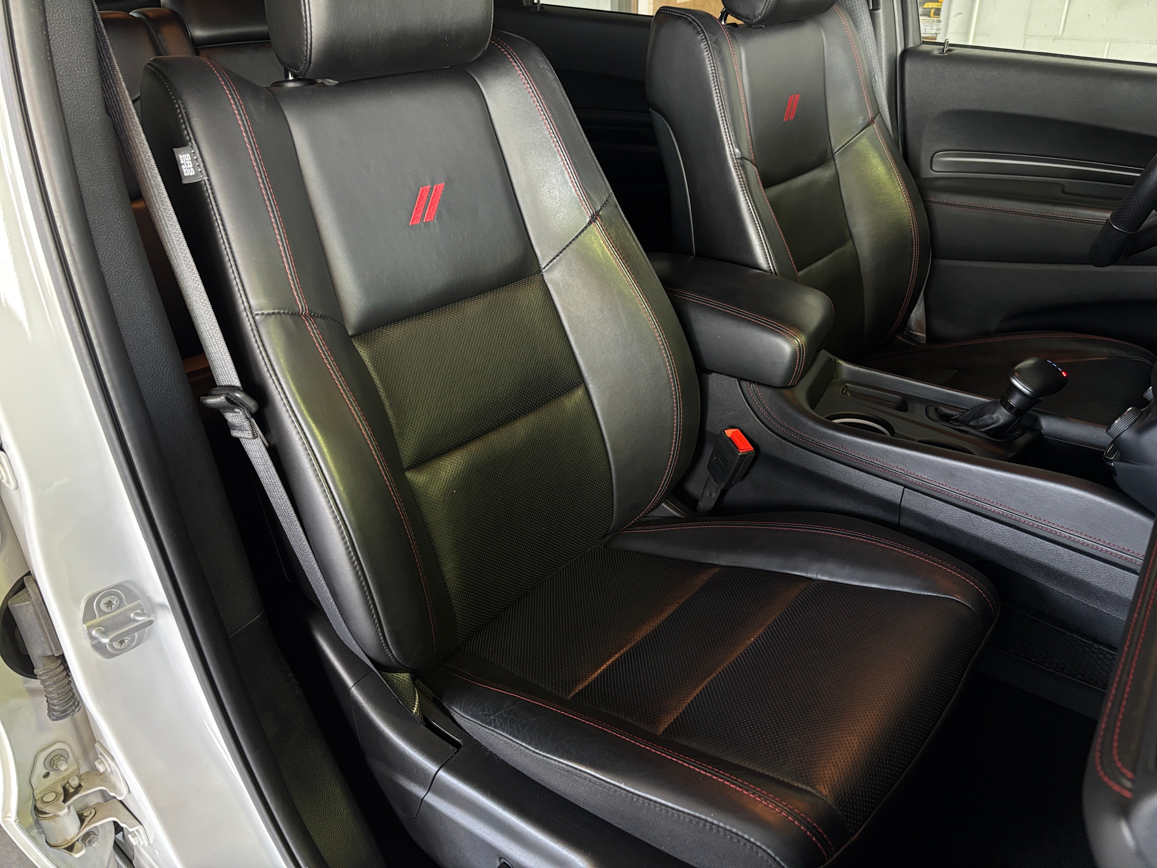 2023 Dodge Durango GT 2