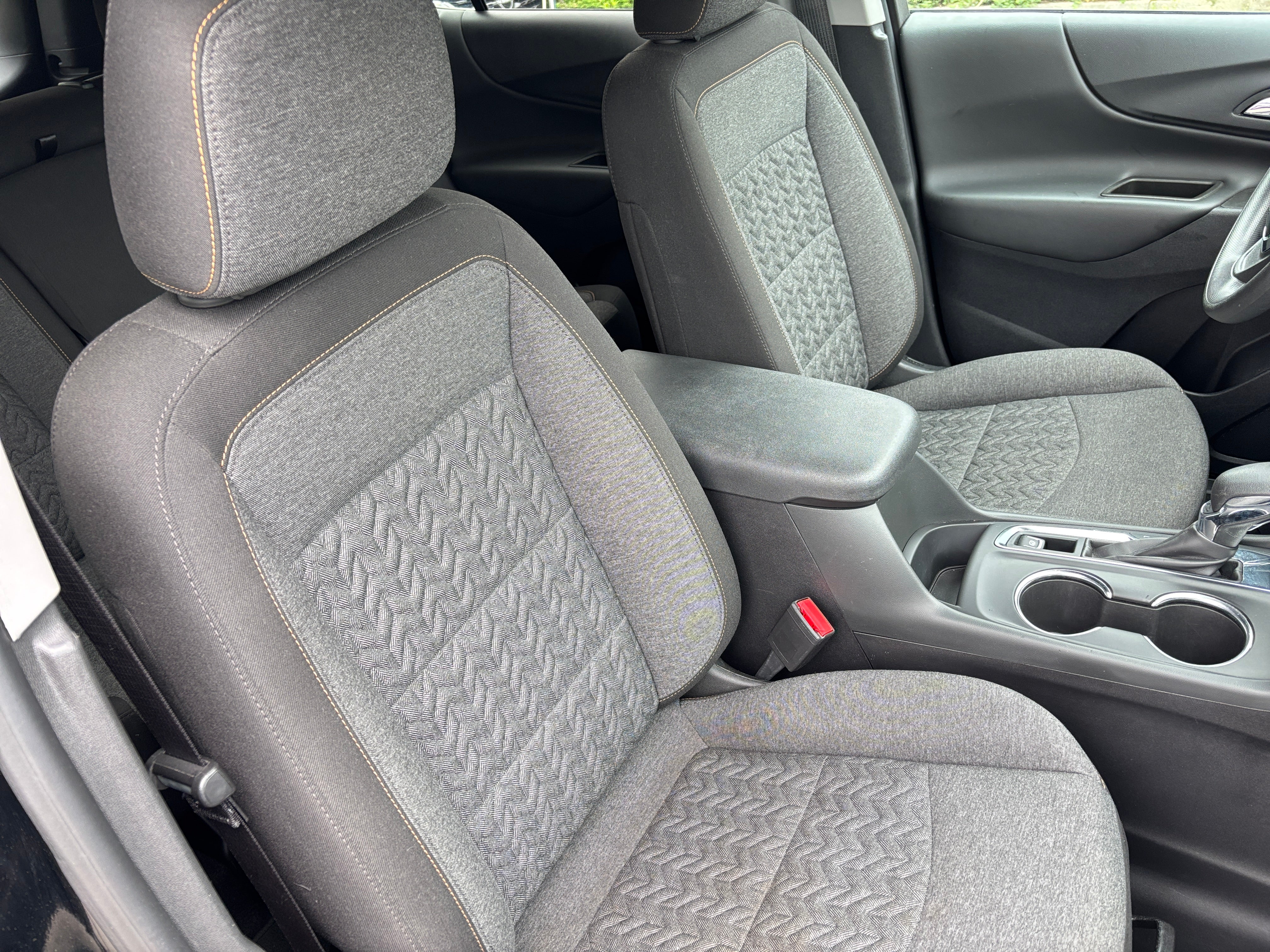 2023 Chevrolet Equinox LT 2