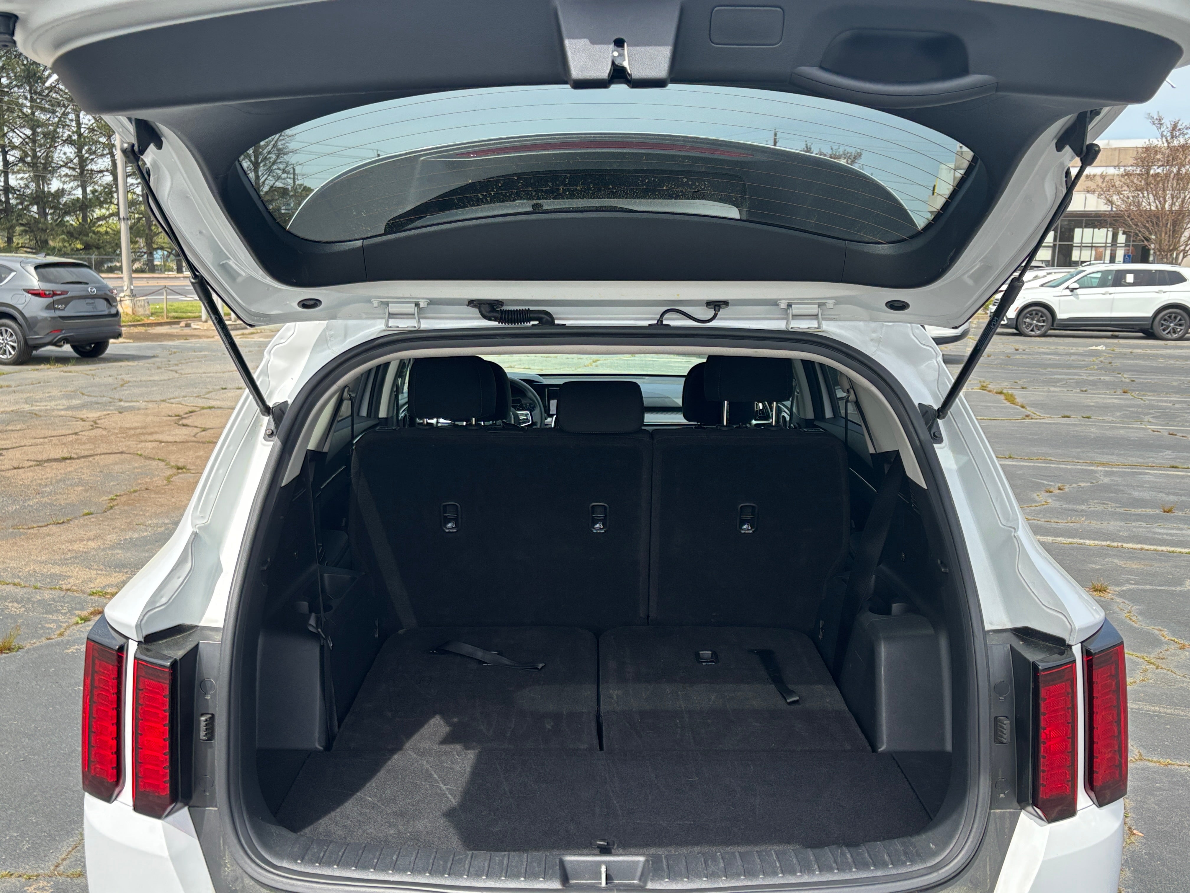 2023 Kia Sorento LX 6