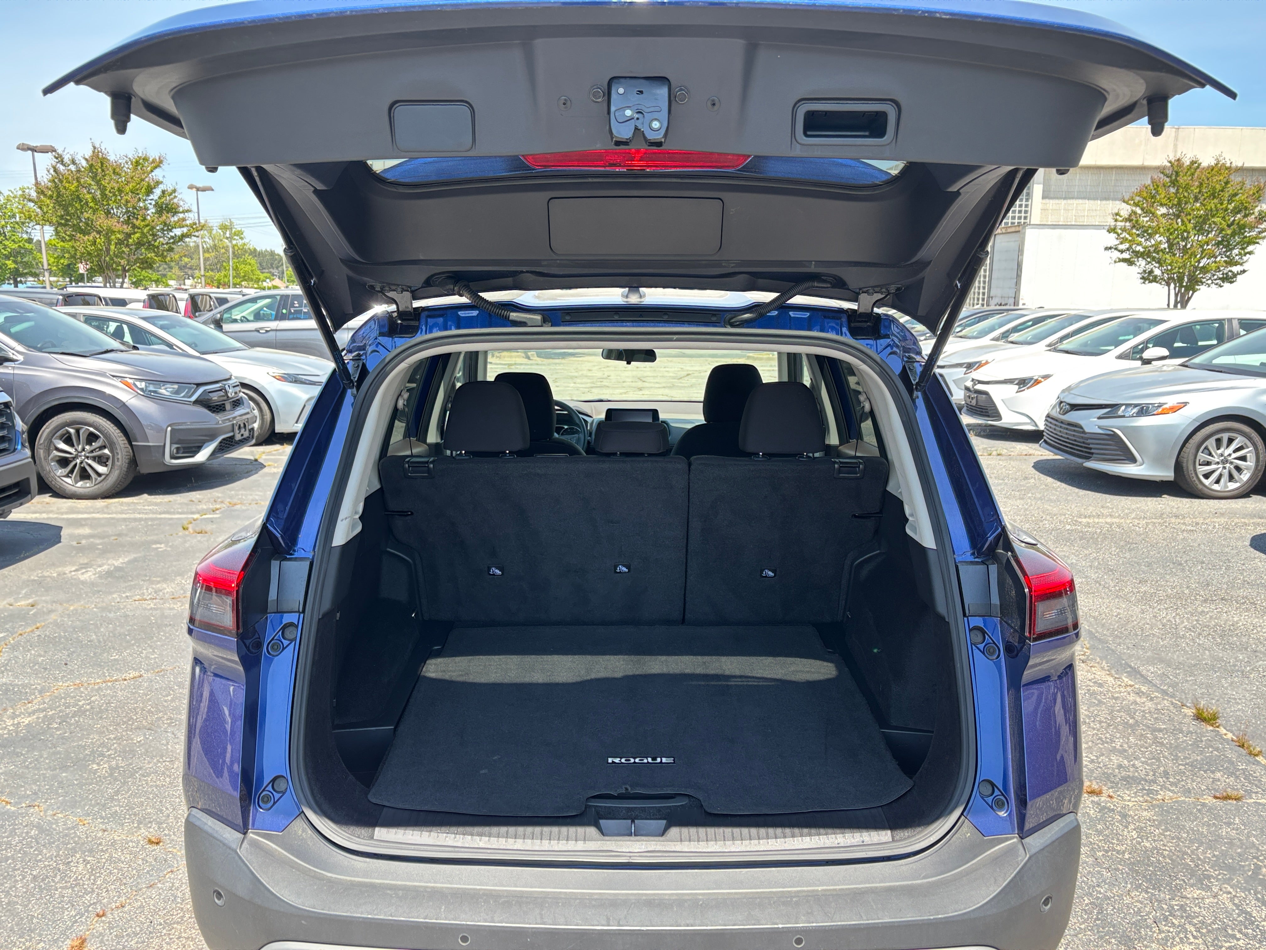 2023 Nissan Rogue S 6