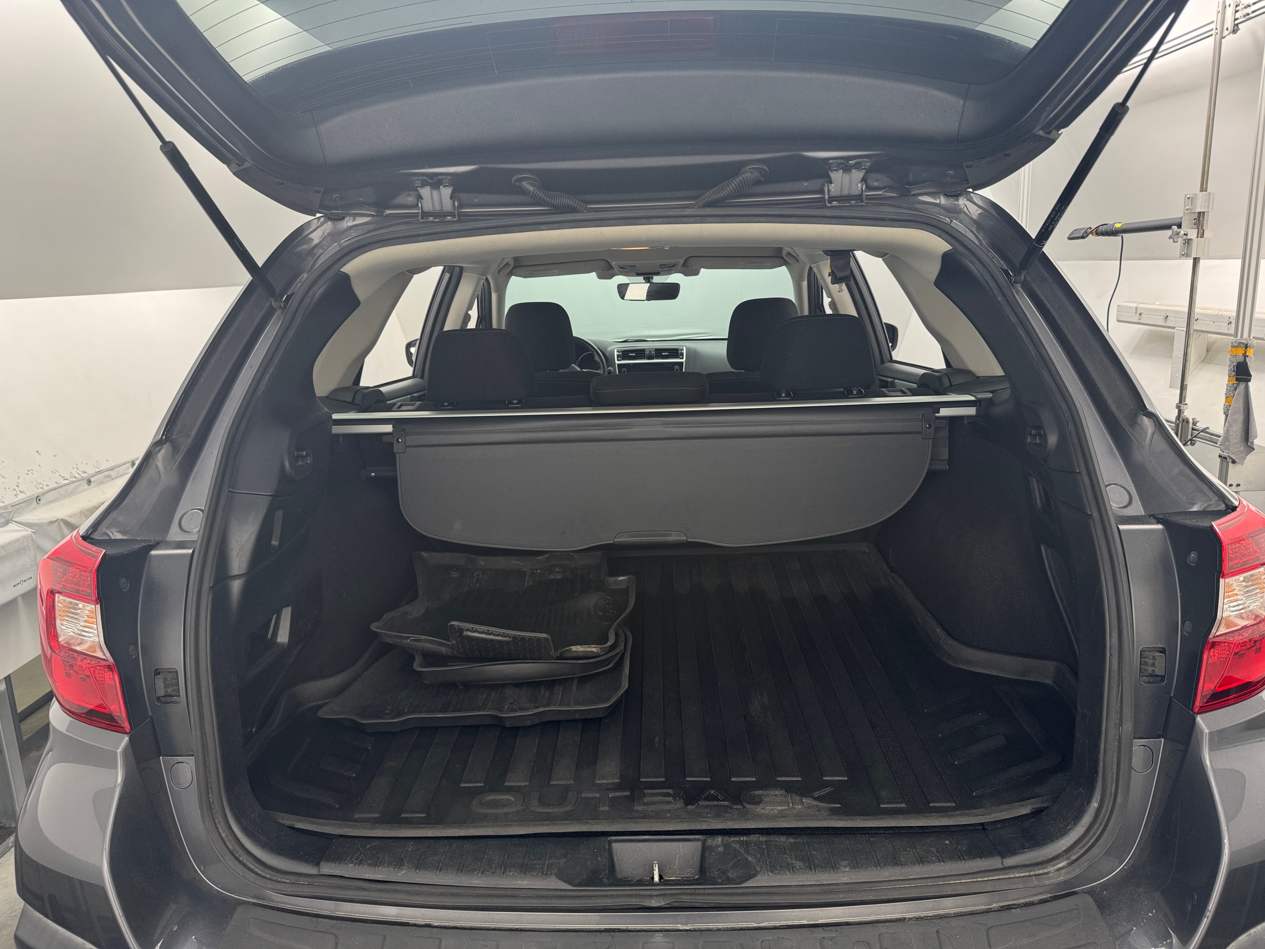 2019 Subaru Outback Premium 7