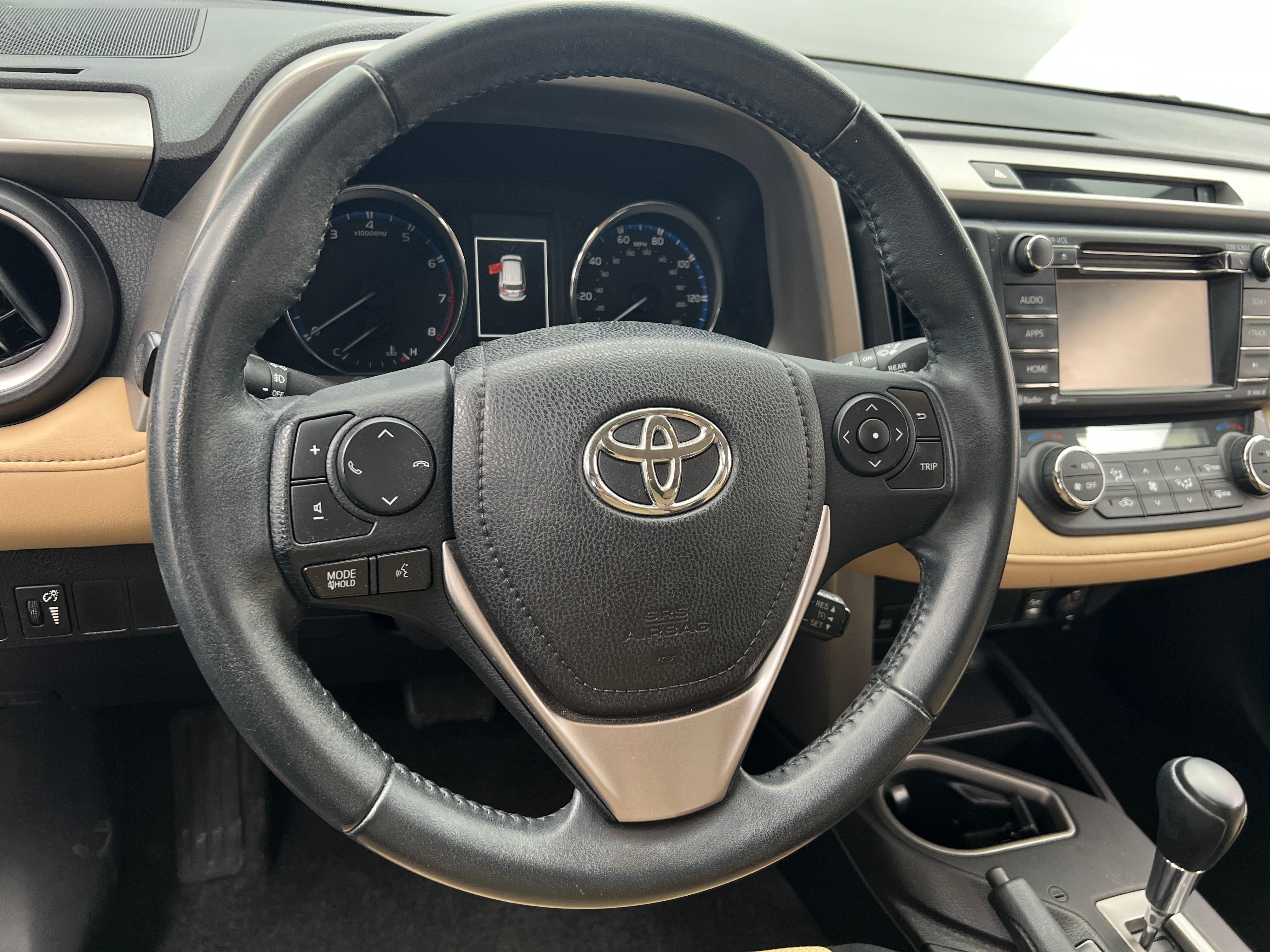 2016 Toyota RAV4 XLE 5