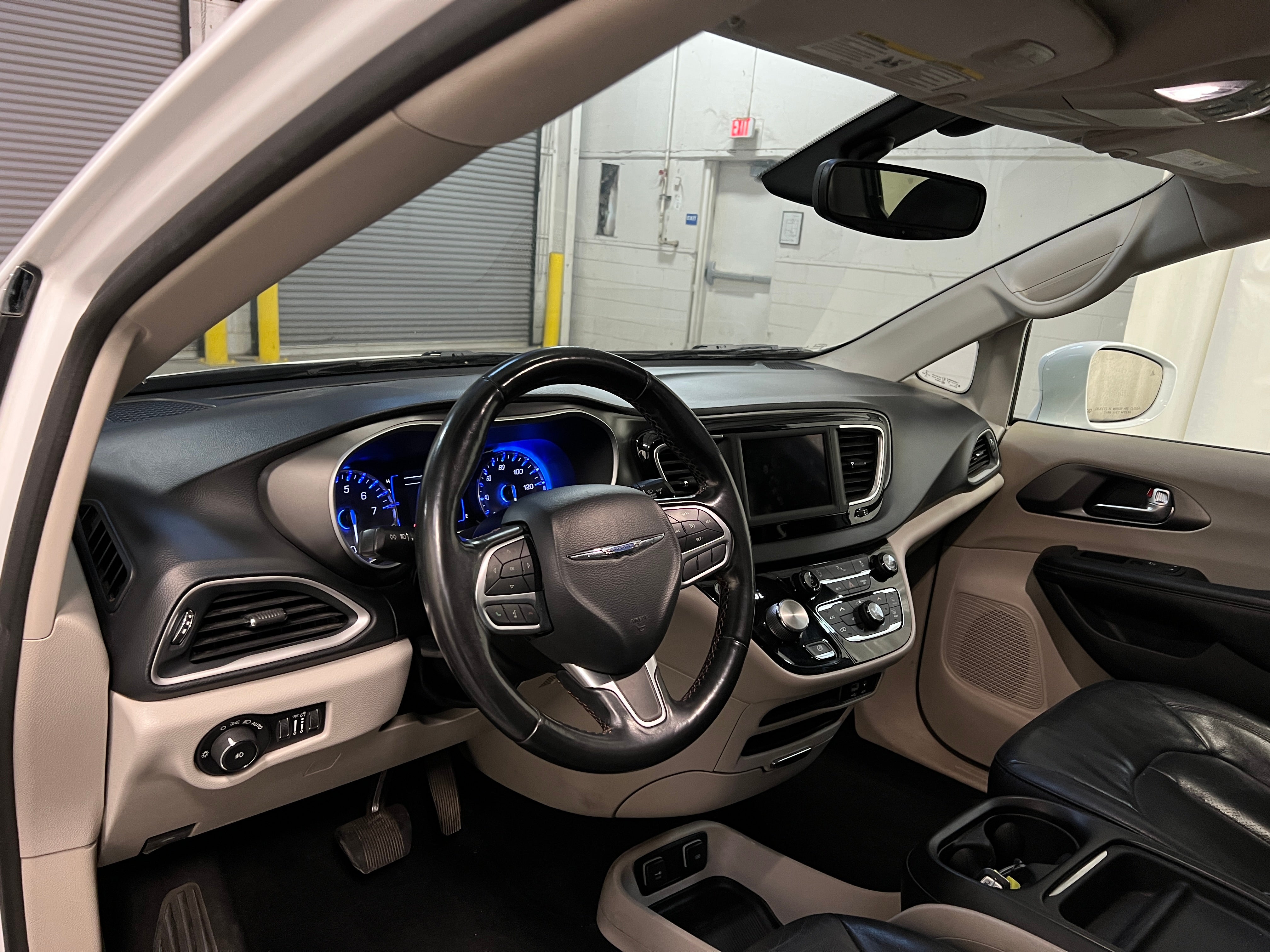 2020 Chrysler Pacifica Touring L 35th Anniversary 2