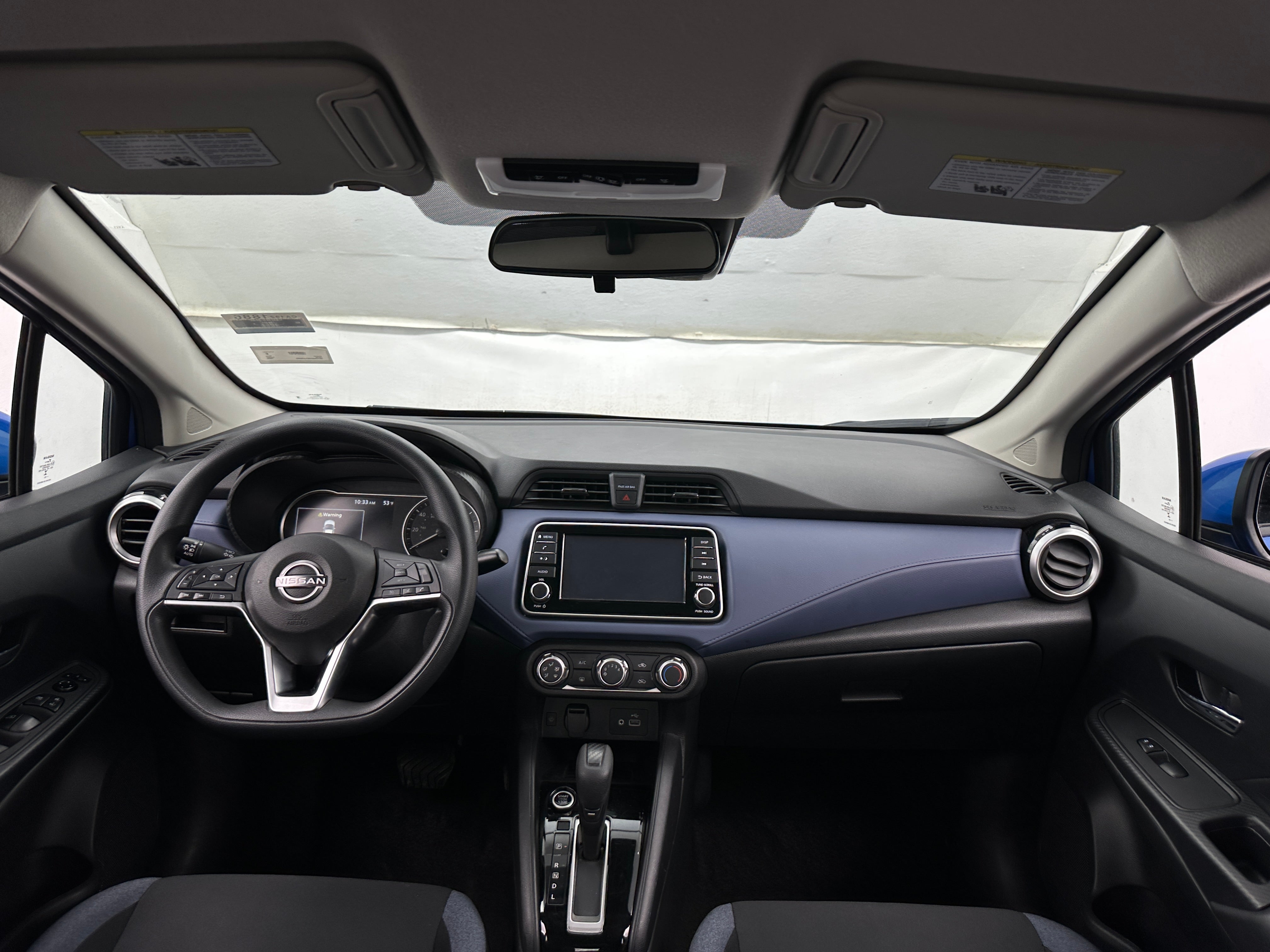 2023 Nissan Versa SV 3