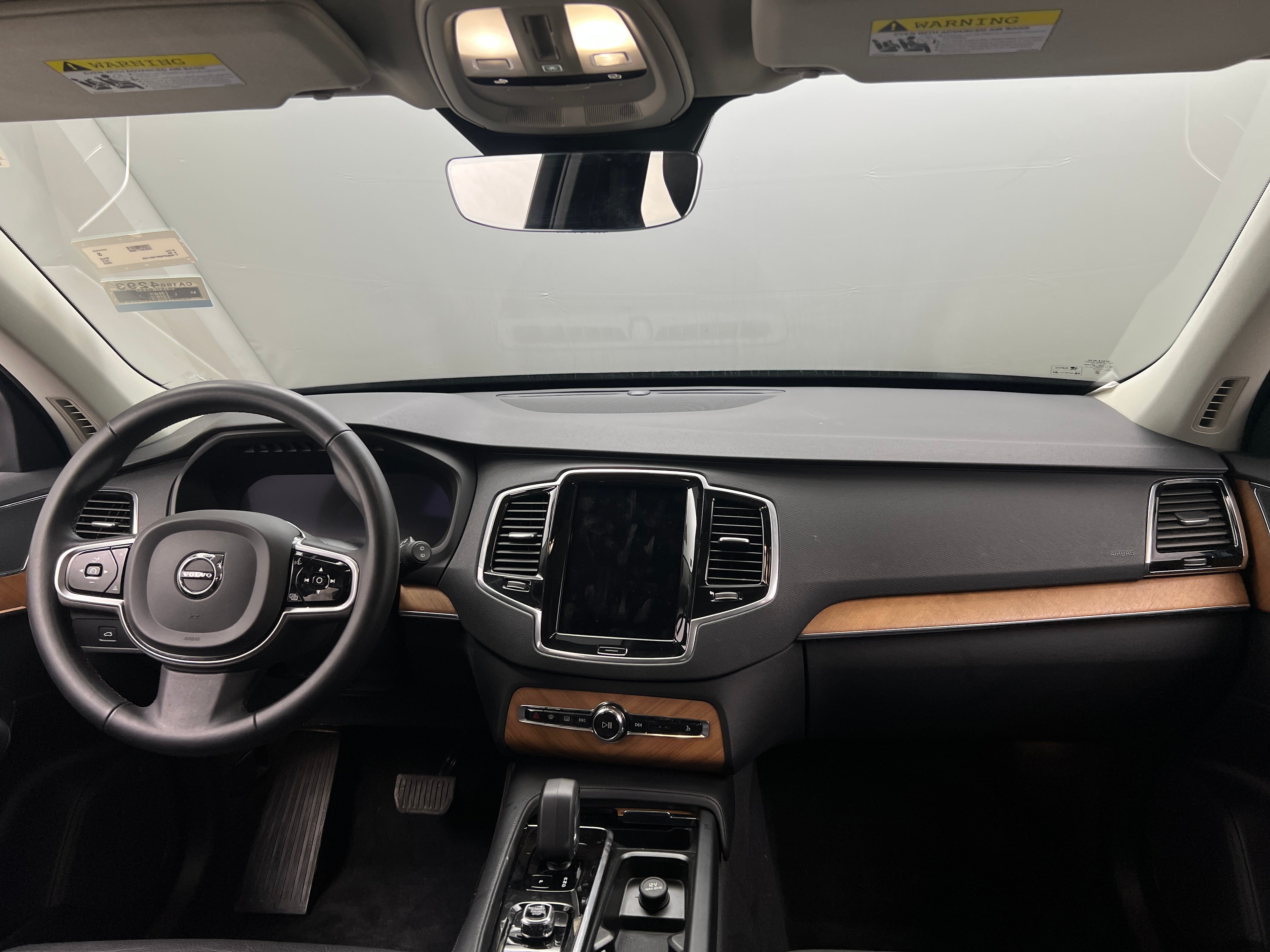 2023 Volvo XC90 B6 Plus 2