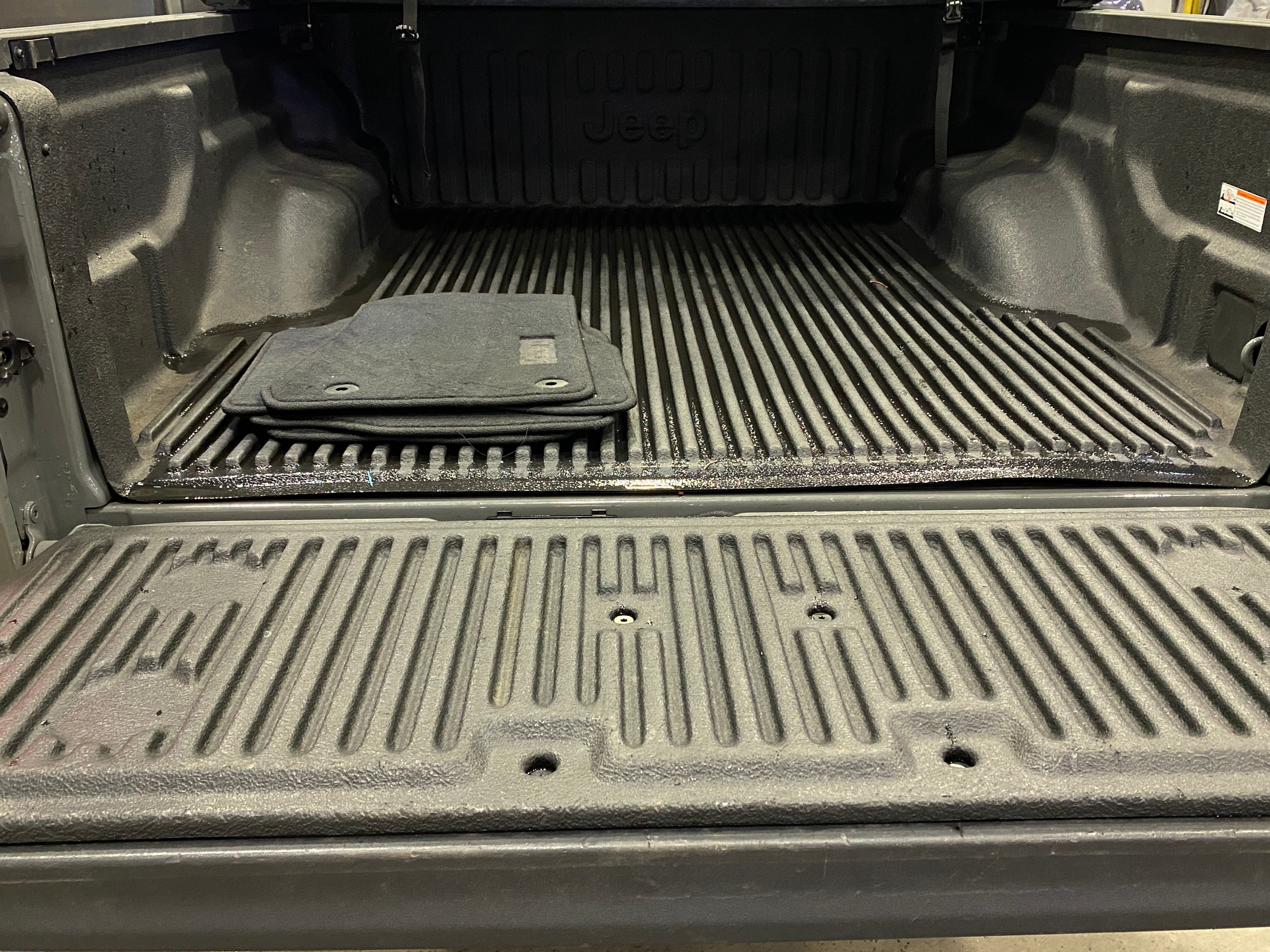 2021 Jeep Gladiator Sport S 7