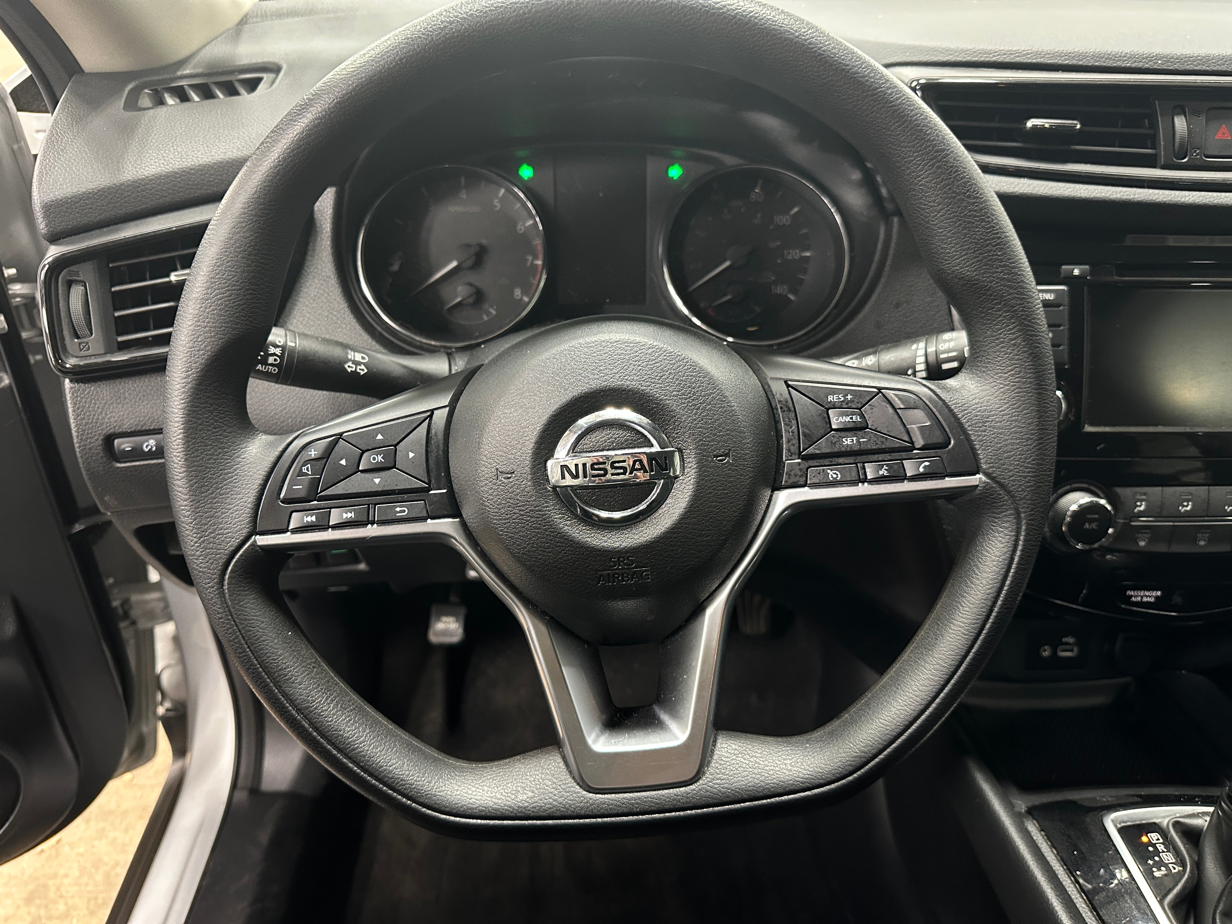 2020 Nissan Rogue S 5