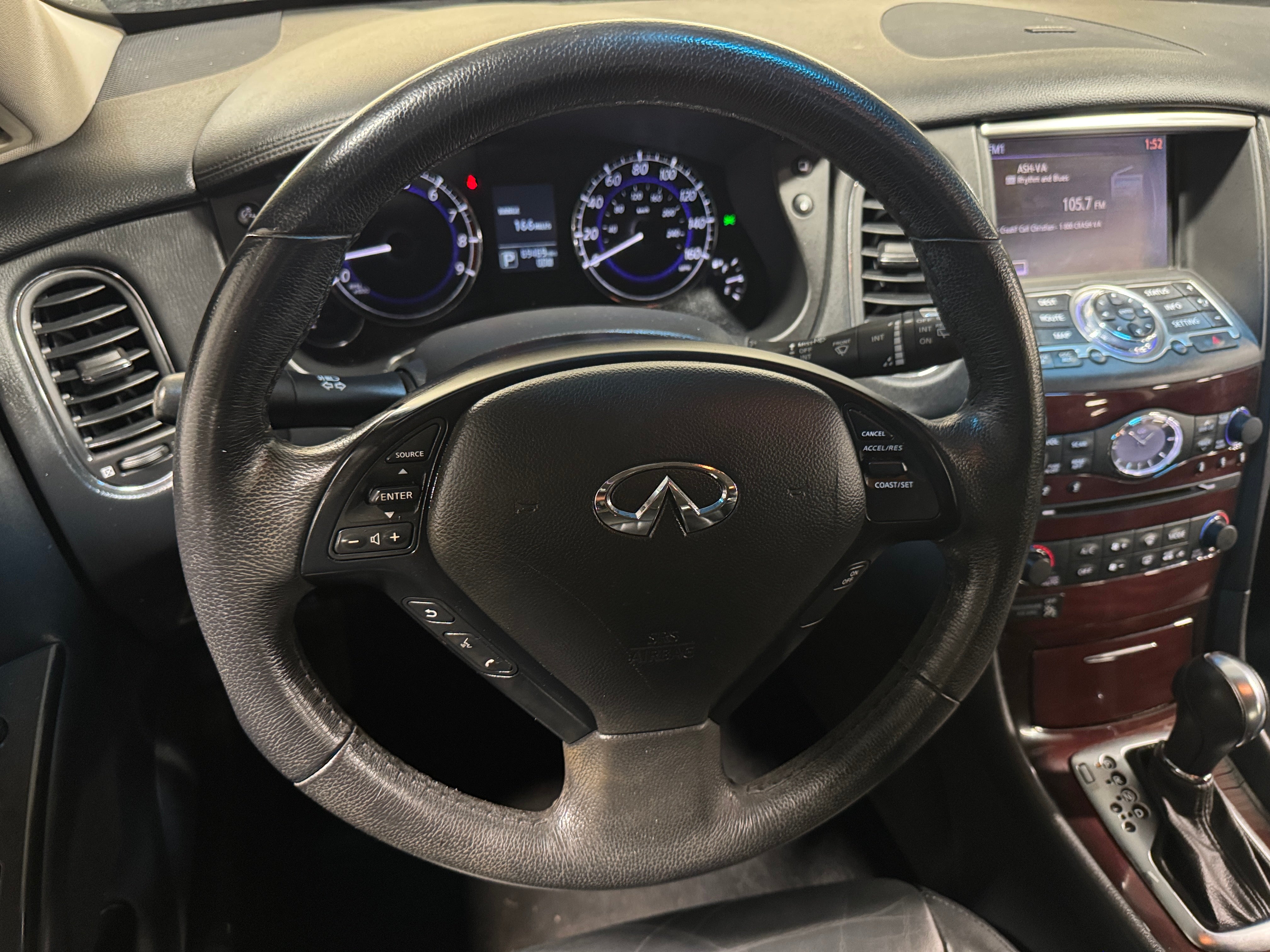 2016 INFINITI QX50 Base 4