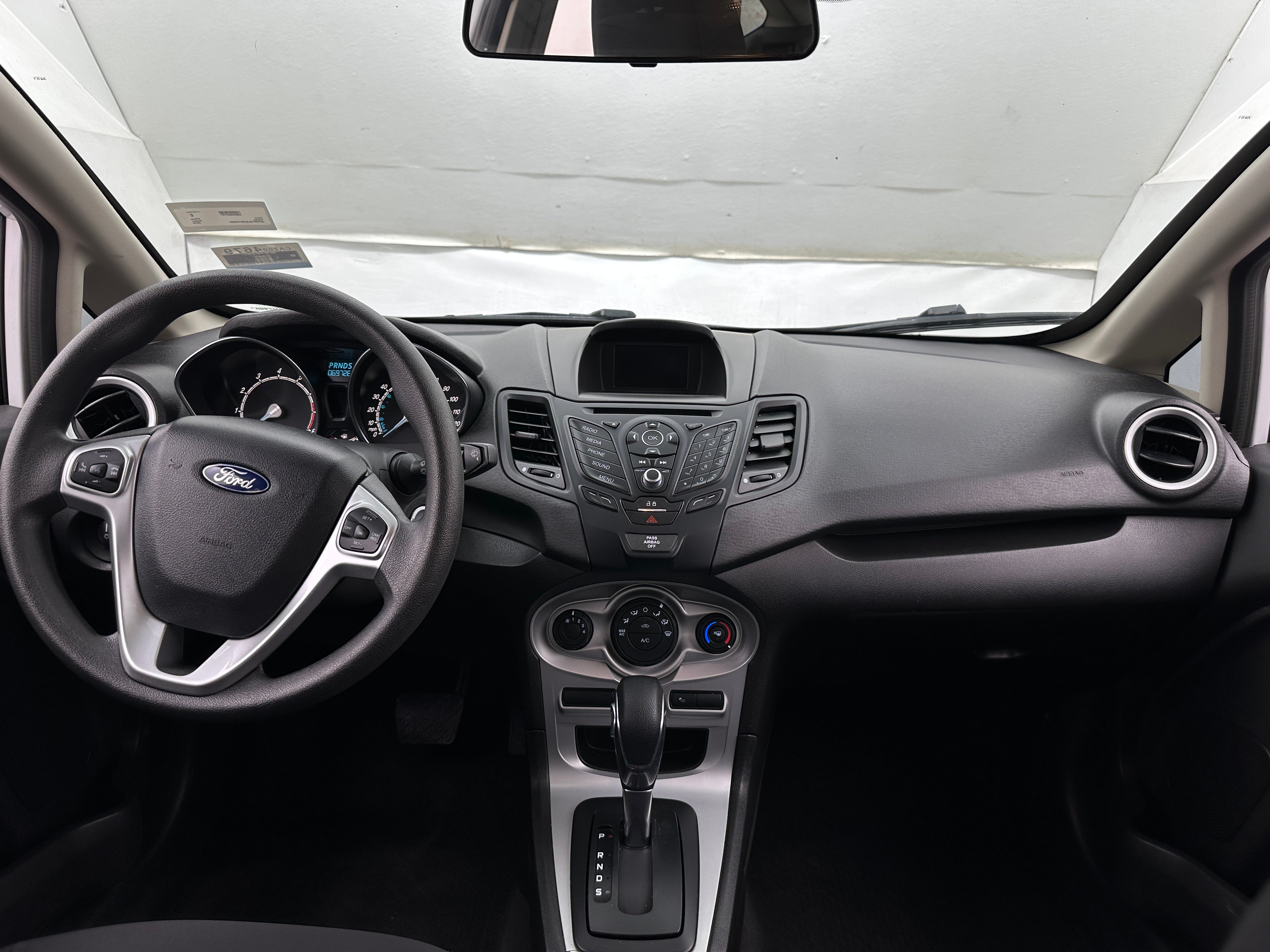 2018 Ford Fiesta SE 3