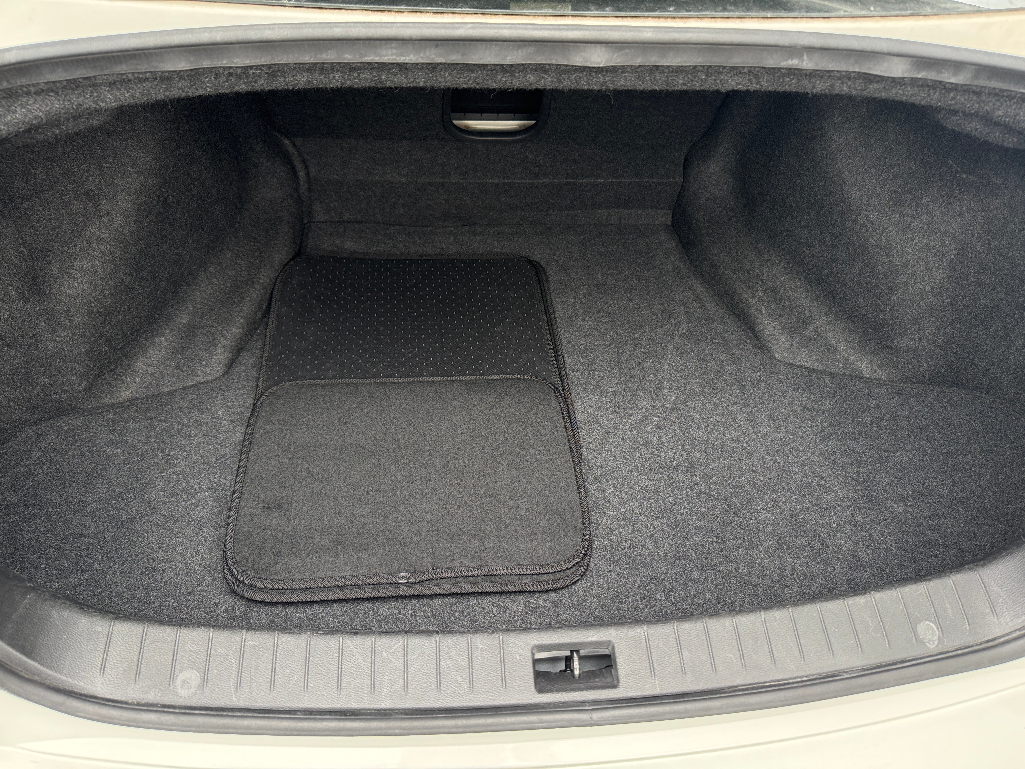 2017 INFINITI Q50 Premium 6