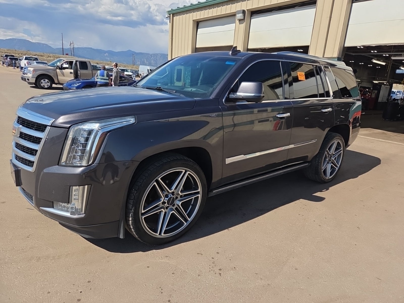 2016 Cadillac Escalade Premium Collection