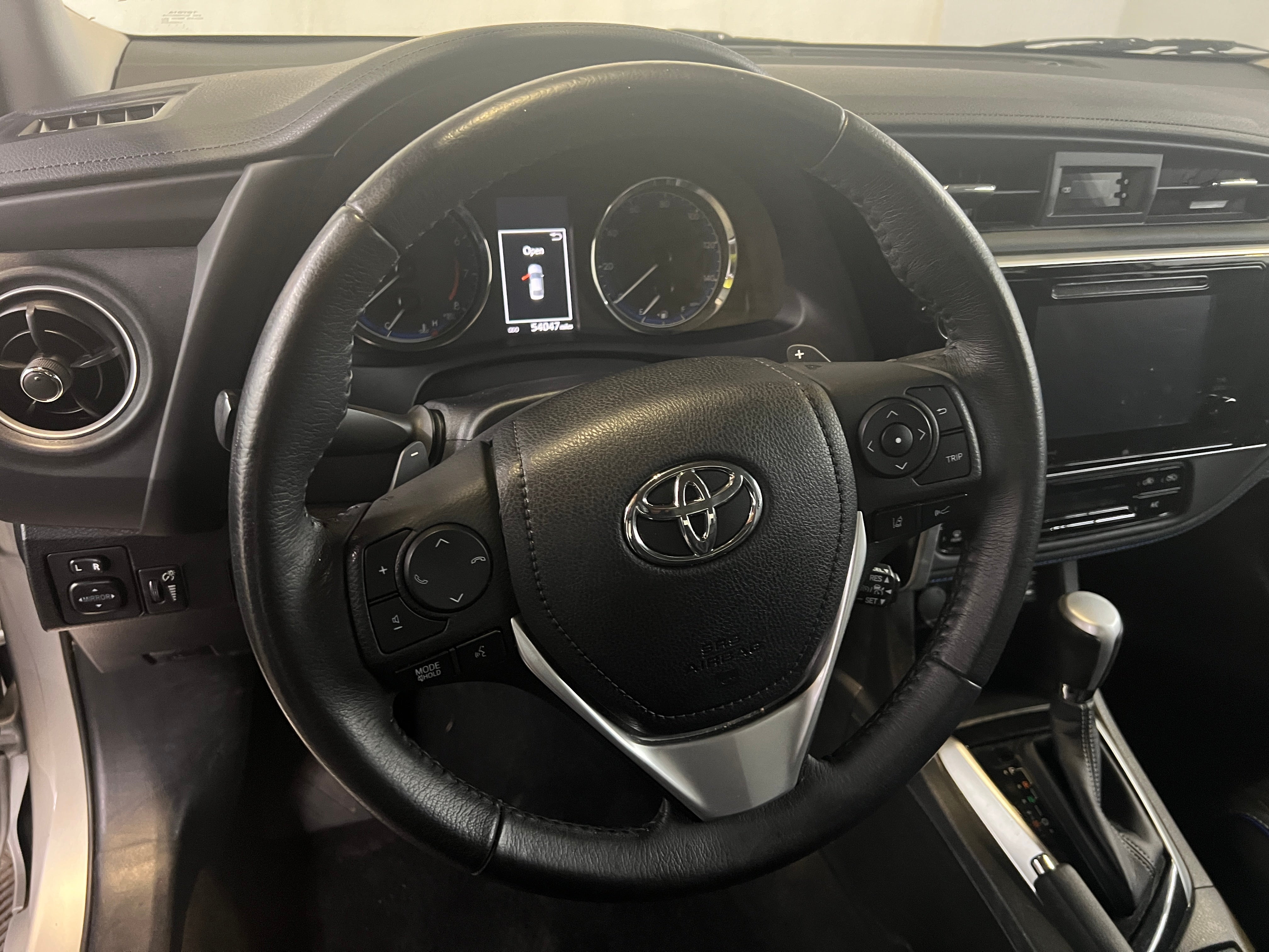 2017 Toyota Corolla SE 5