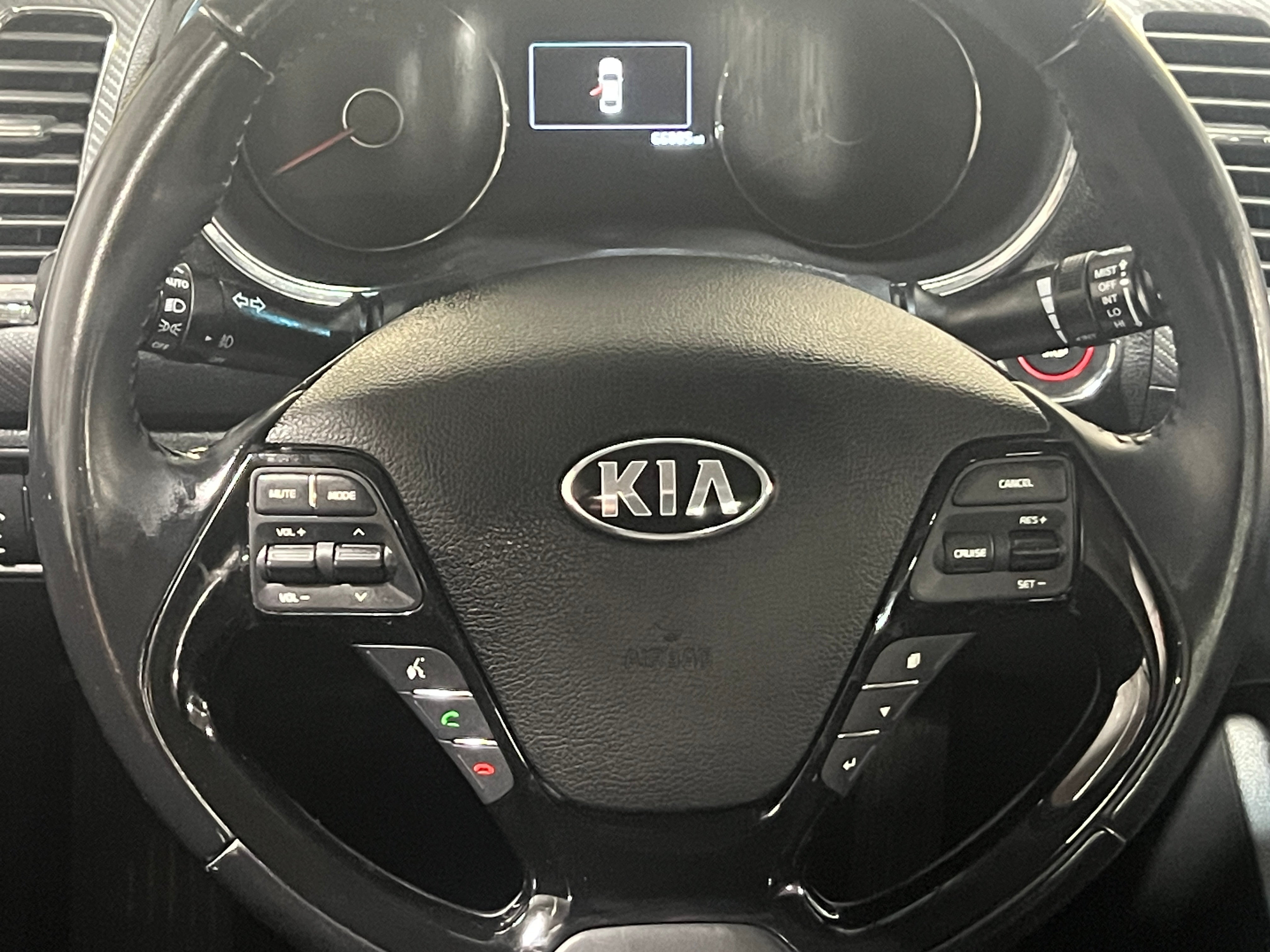 2017 Kia Forte S 5