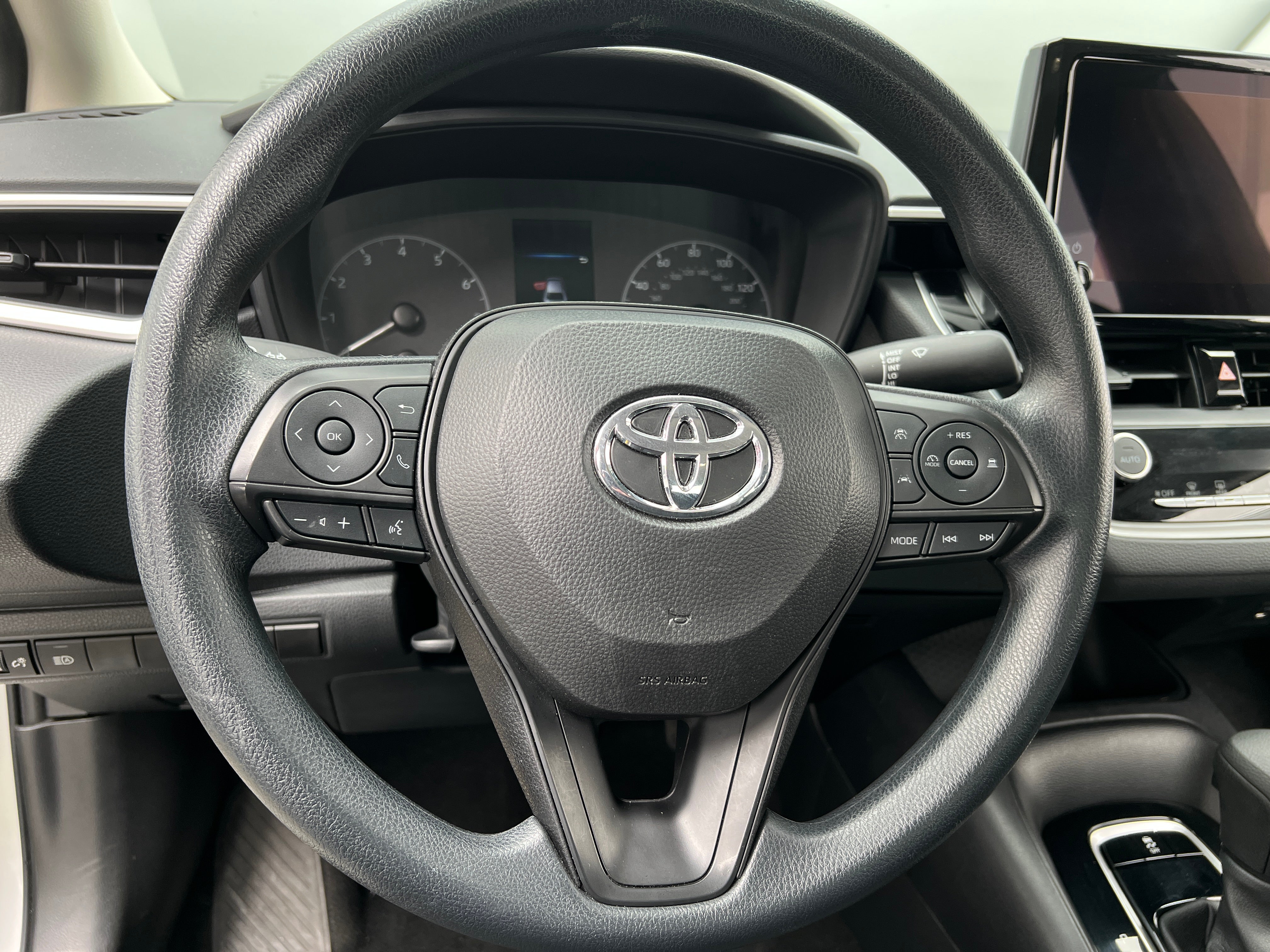 2024 Toyota Corolla LE 5