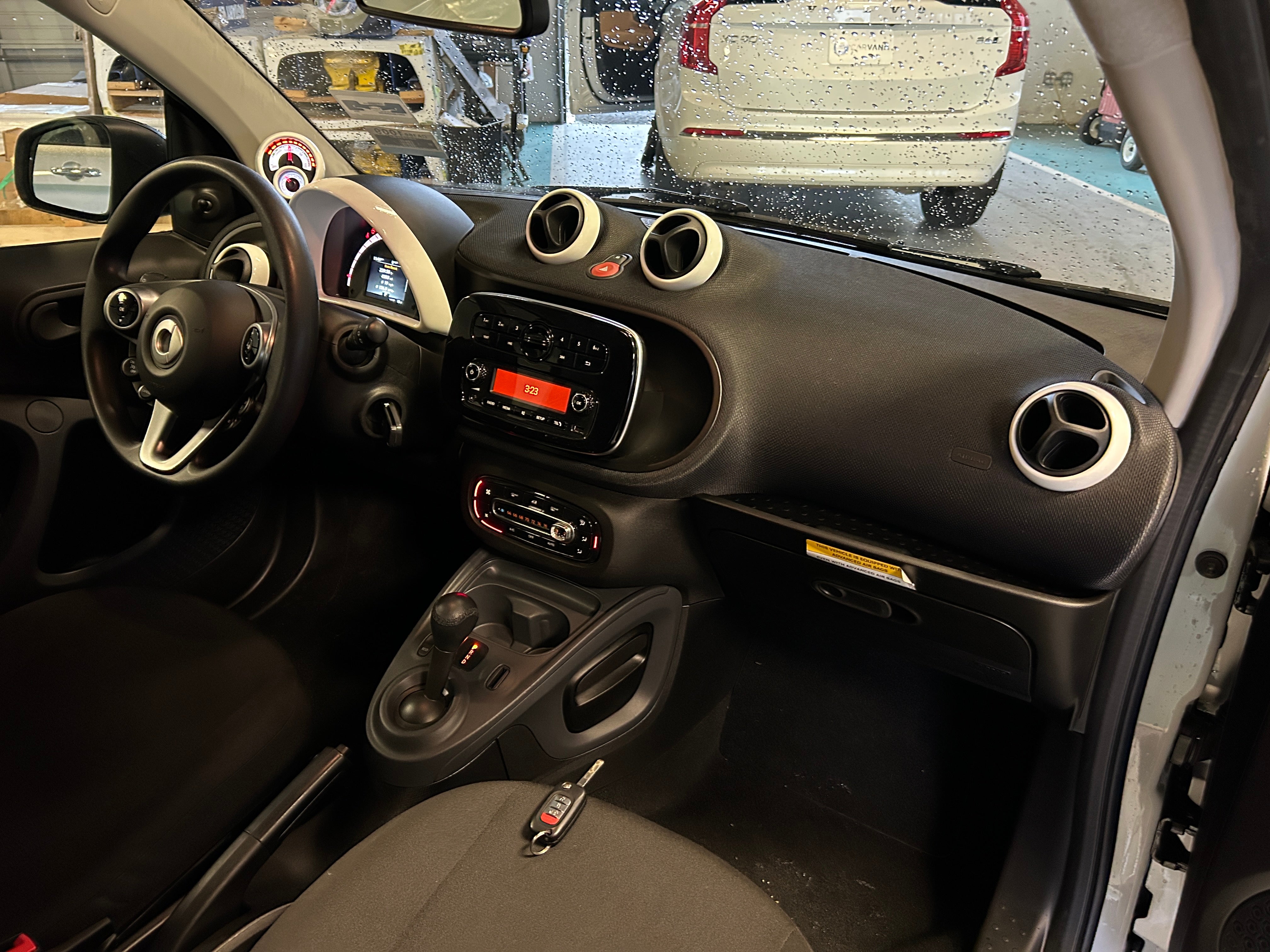 2018 smart fortwo Pure 3