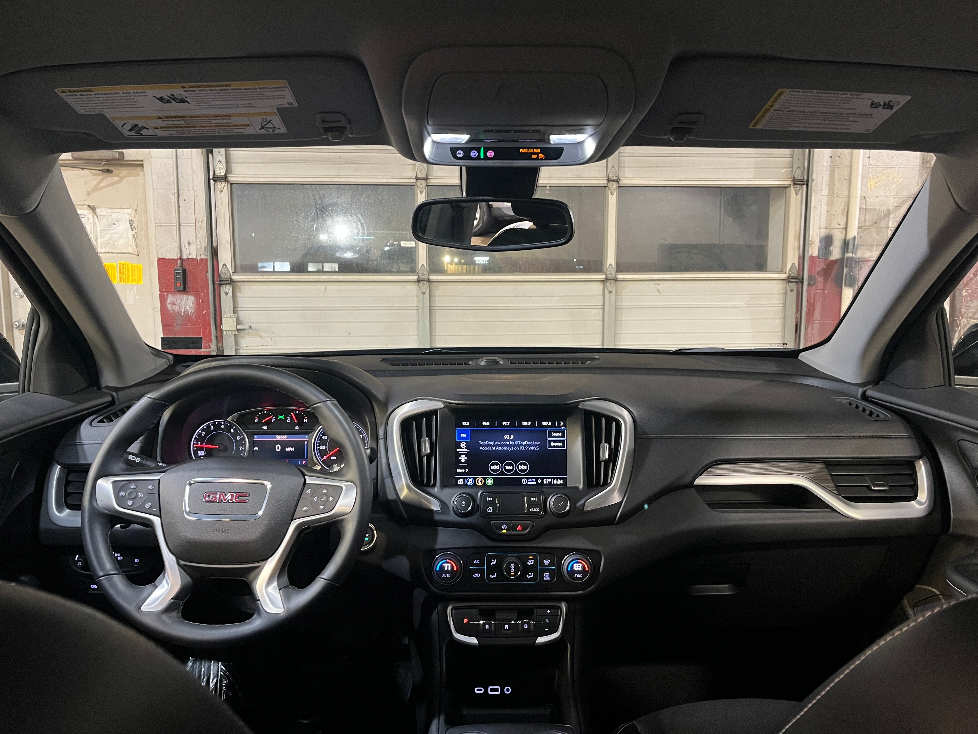 2024 GMC Terrain SLT 3