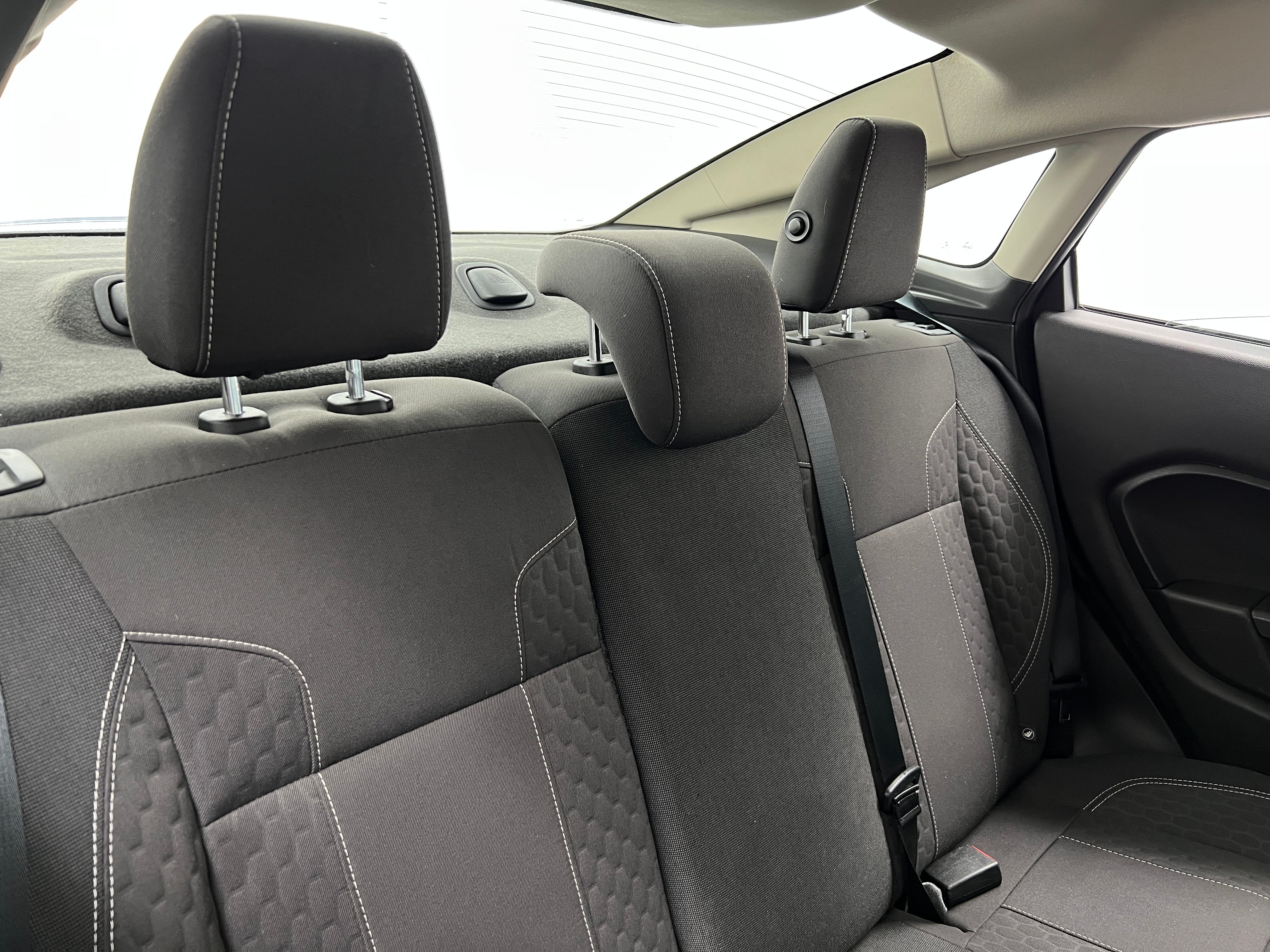 2019 Ford Fiesta SE 6