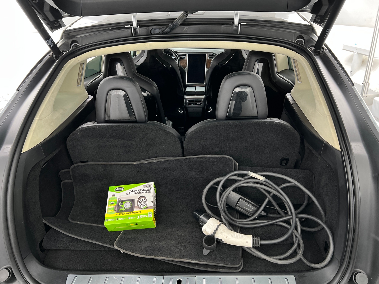 Thumbnail: 2016 Tesla Model X - 6